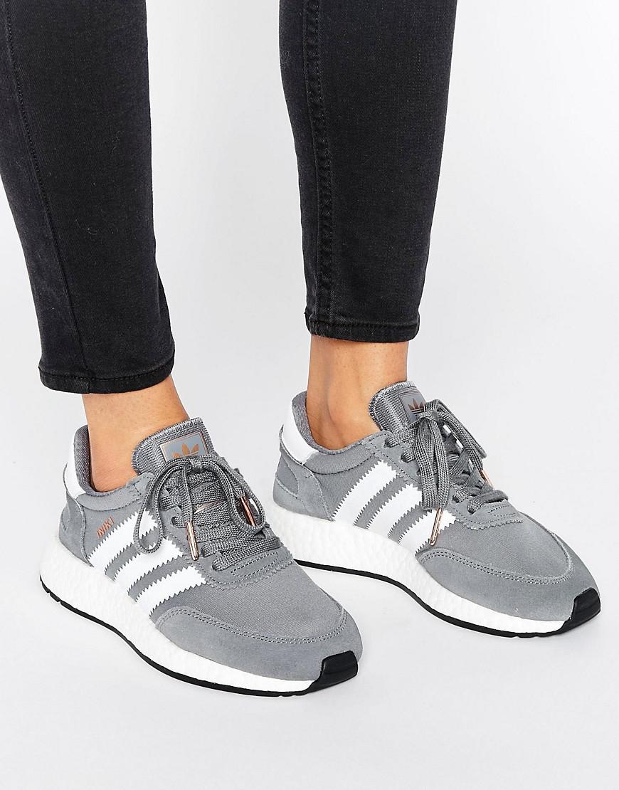 iniki gray