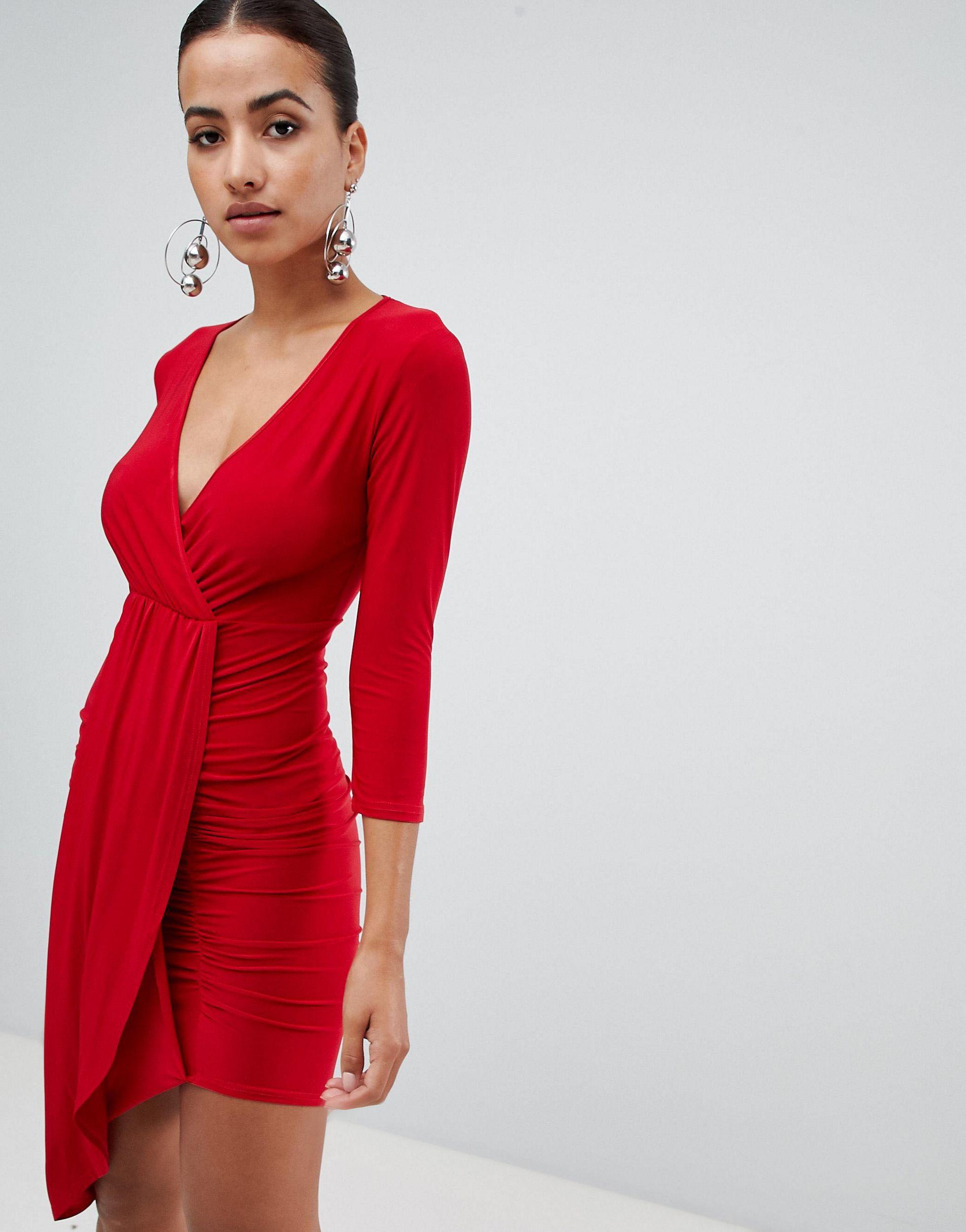 Vestido drapeado y cruzado con escote en V y manga larga Club L London de color Rojo | Lyst Vestido drapeado y cruzado con escote en V y manga larga Club L London de color Rojo | Lyst
