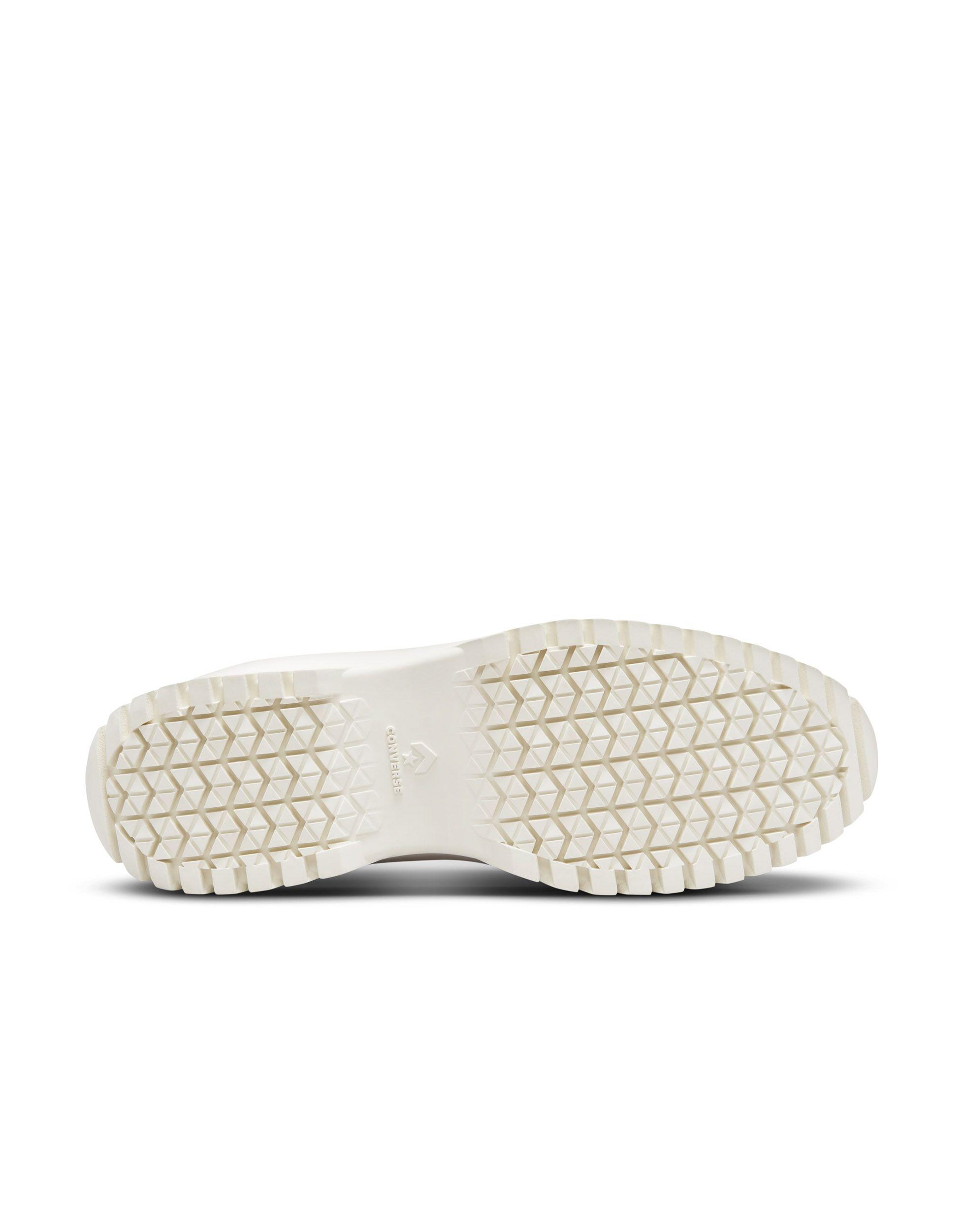 converse lugged pink