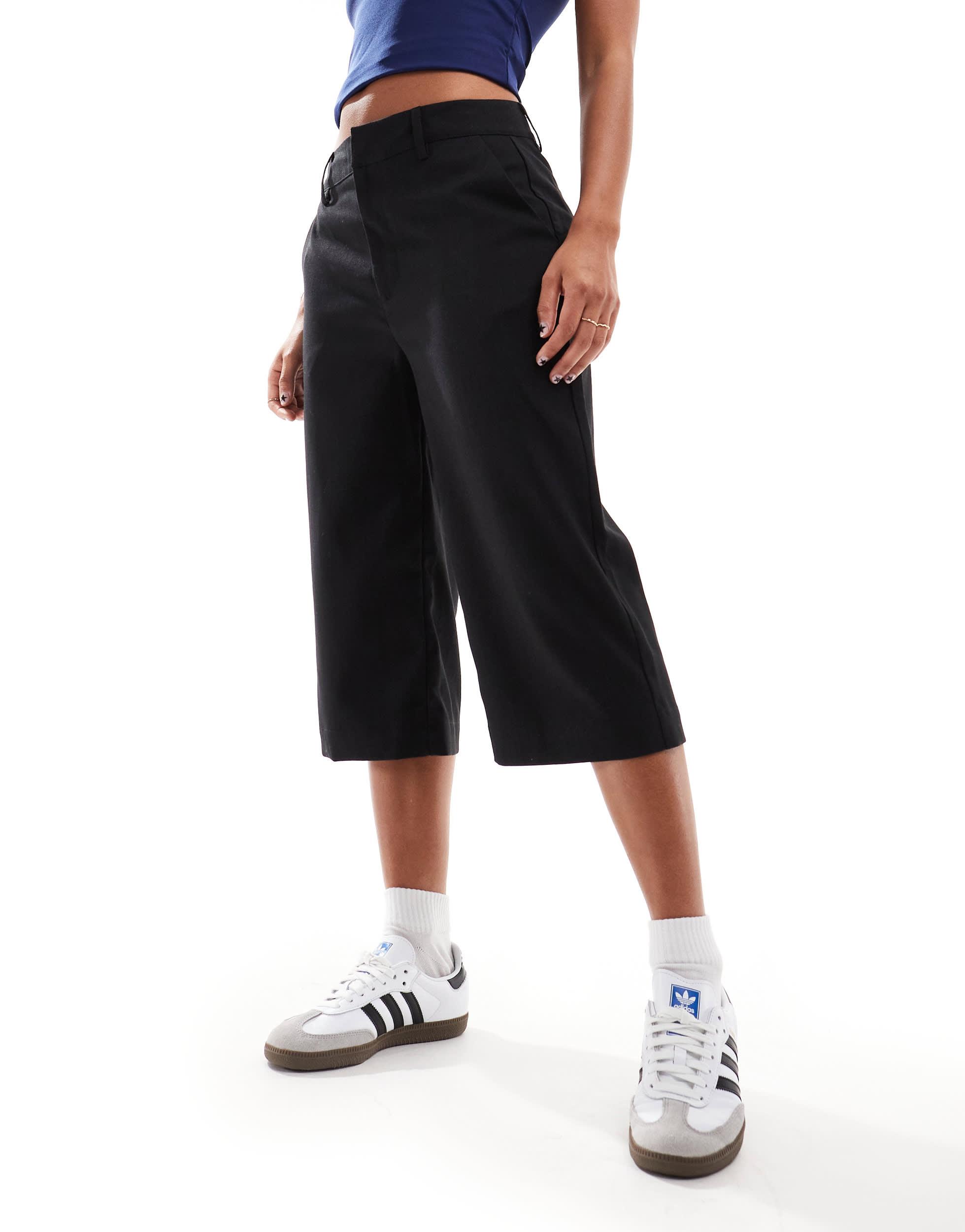 Cotton On Cotton On Low Rise Capri Pants in Black Lyst Canada