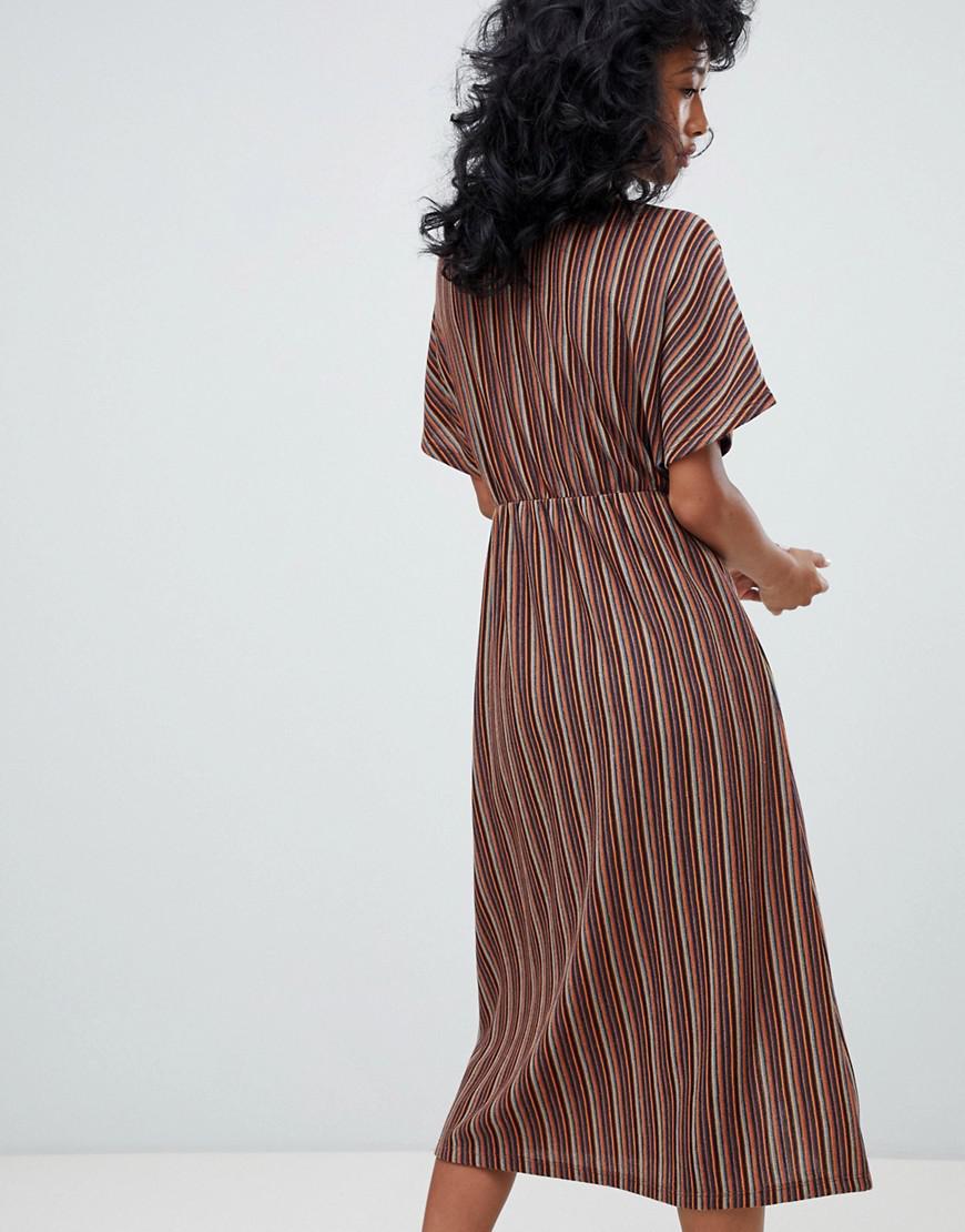 pull and bear wrap dress
