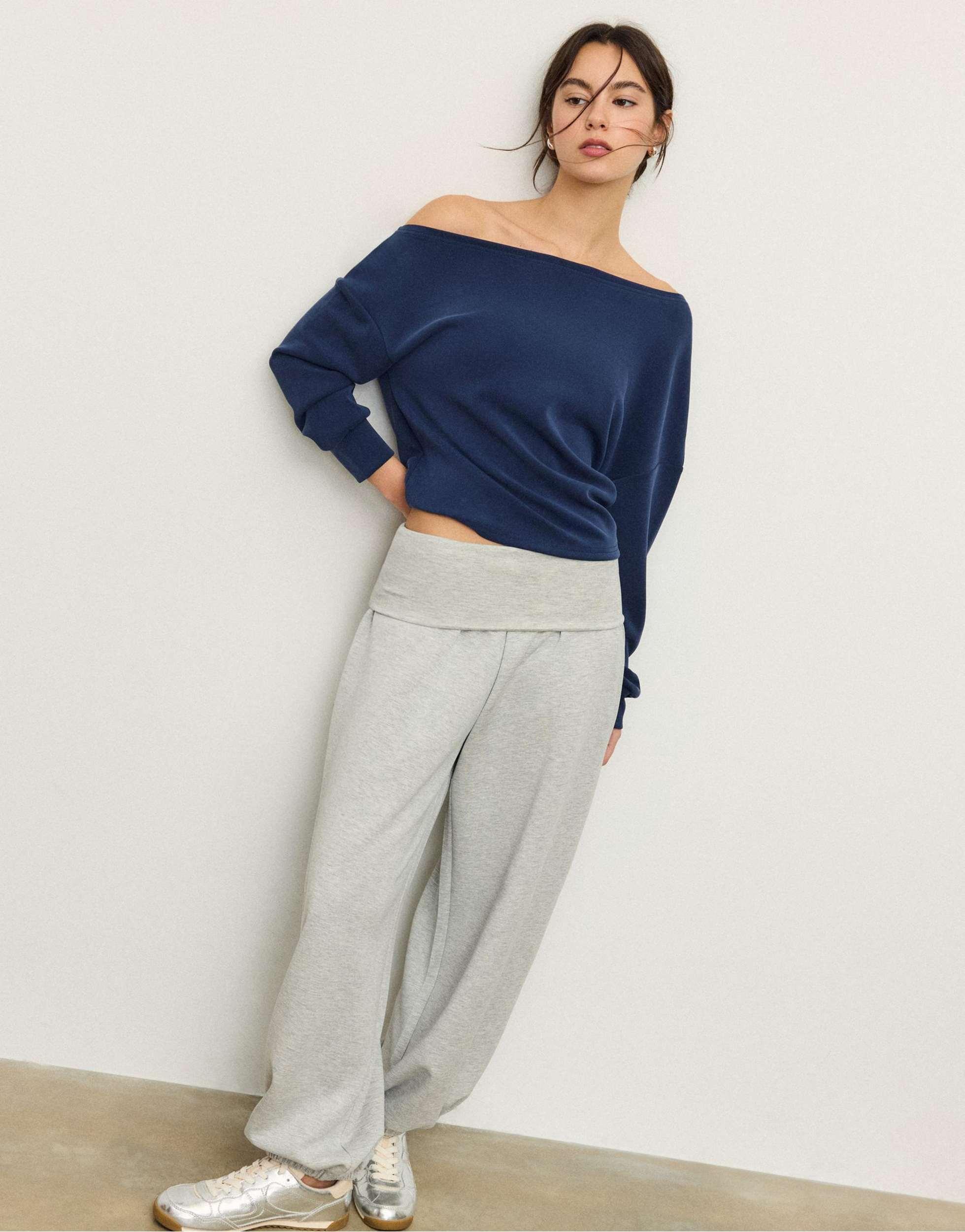 Sweat Pull Femme Stradivarius Ivoire - Taille XS - Coton/polyester - Occasion Bon état (taches)