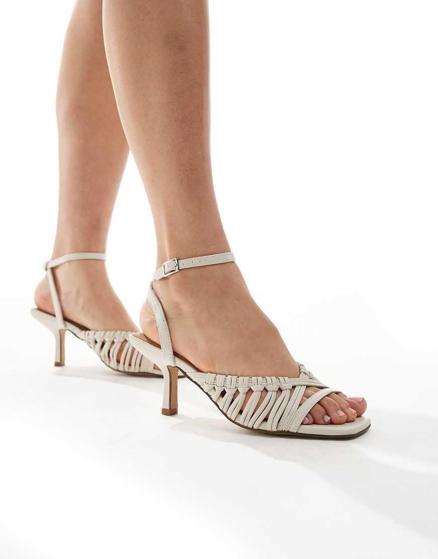 Tacchetti Outfit Con Scarpe Bordeaux DÉCOLLETÉ CHIC STAMPA COCCO