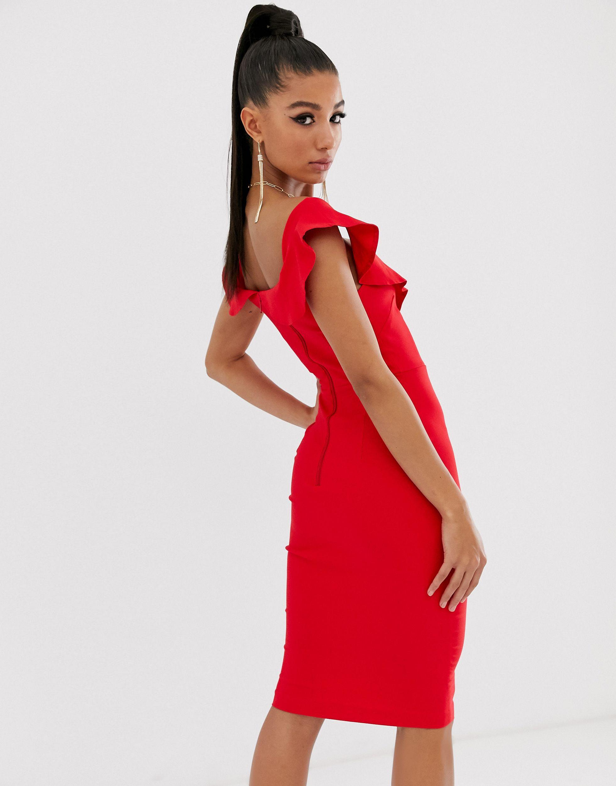 Vesper Synthetik – Eng anliegendes Kleid mit Sweetheart-Kragen und Rüschen  in Rot - Lyst