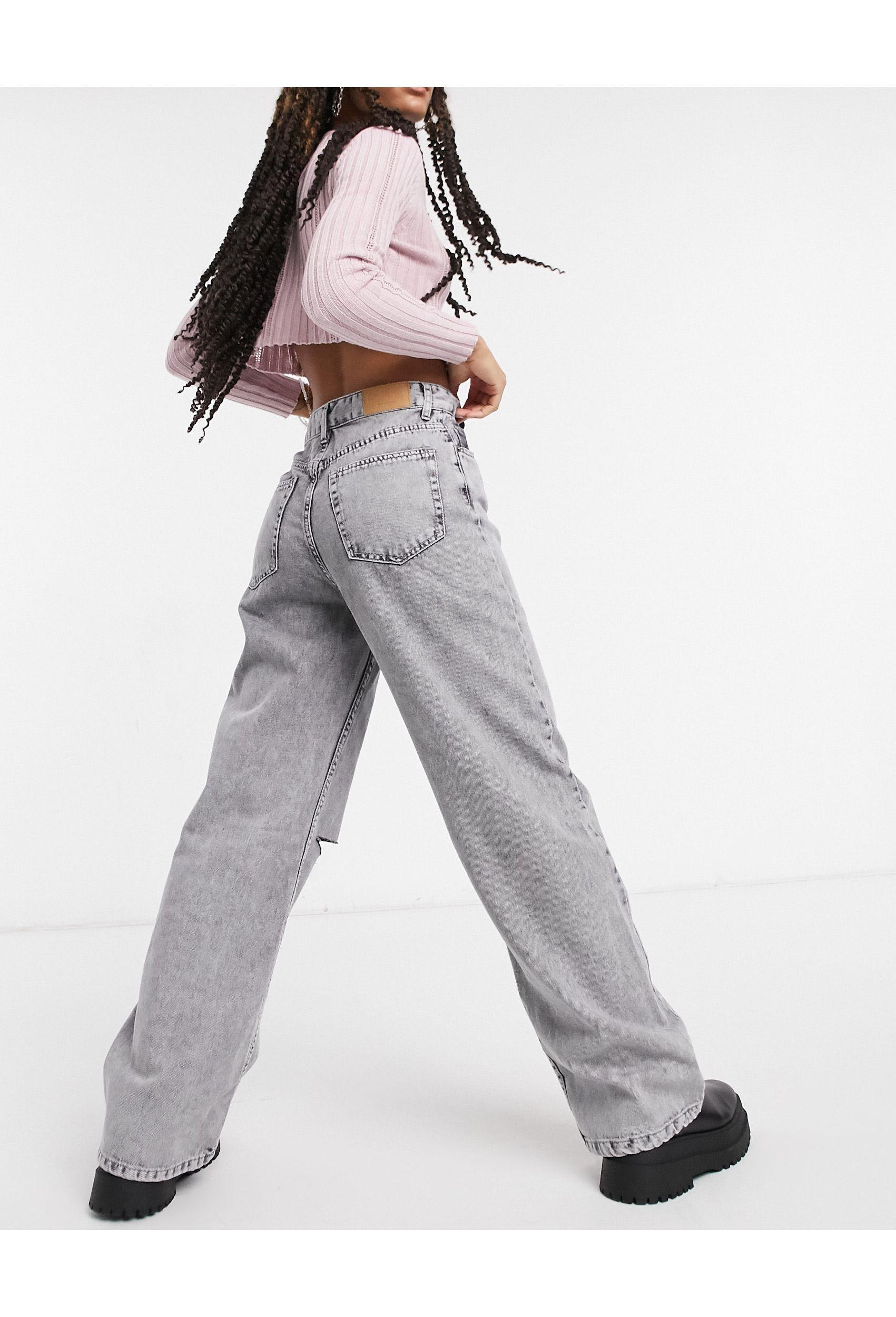 Bershka Denim – jeans im 90er stil mit weitem bein und rissen am knie in  Grau | Lyst AT