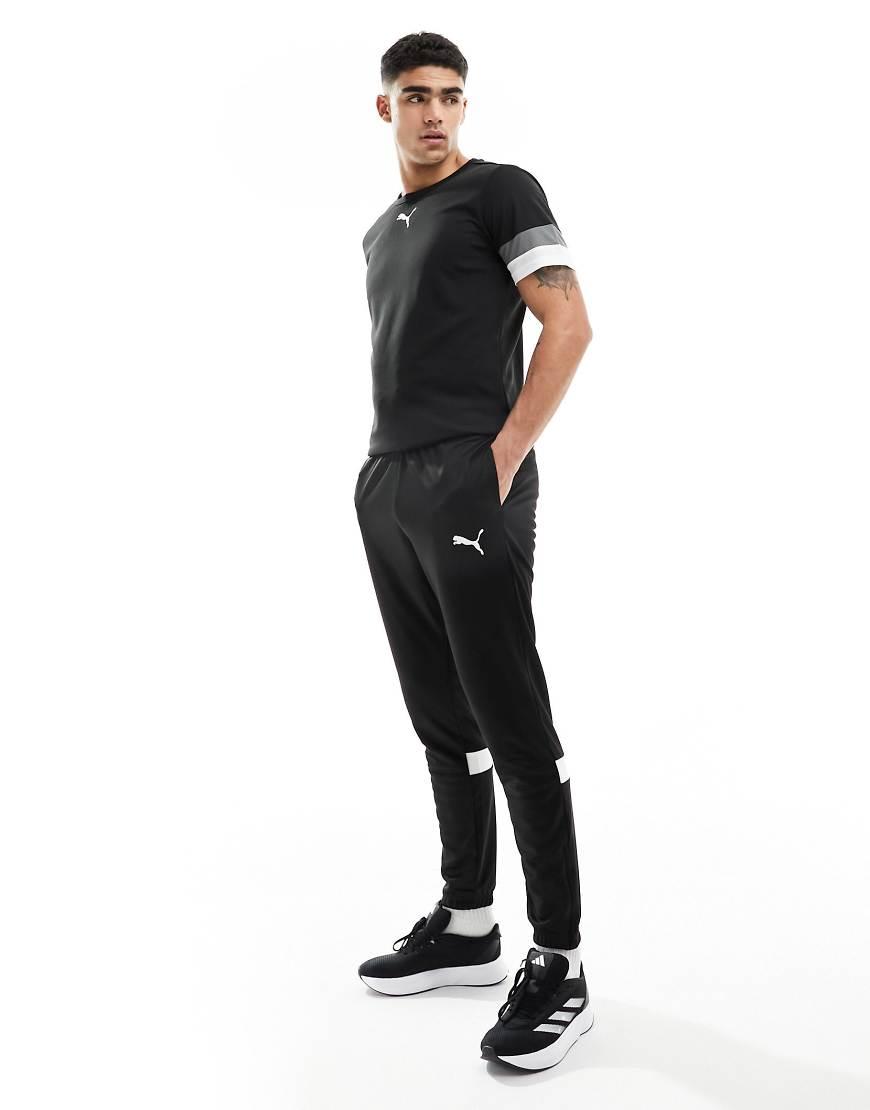 Puma football joggers discount