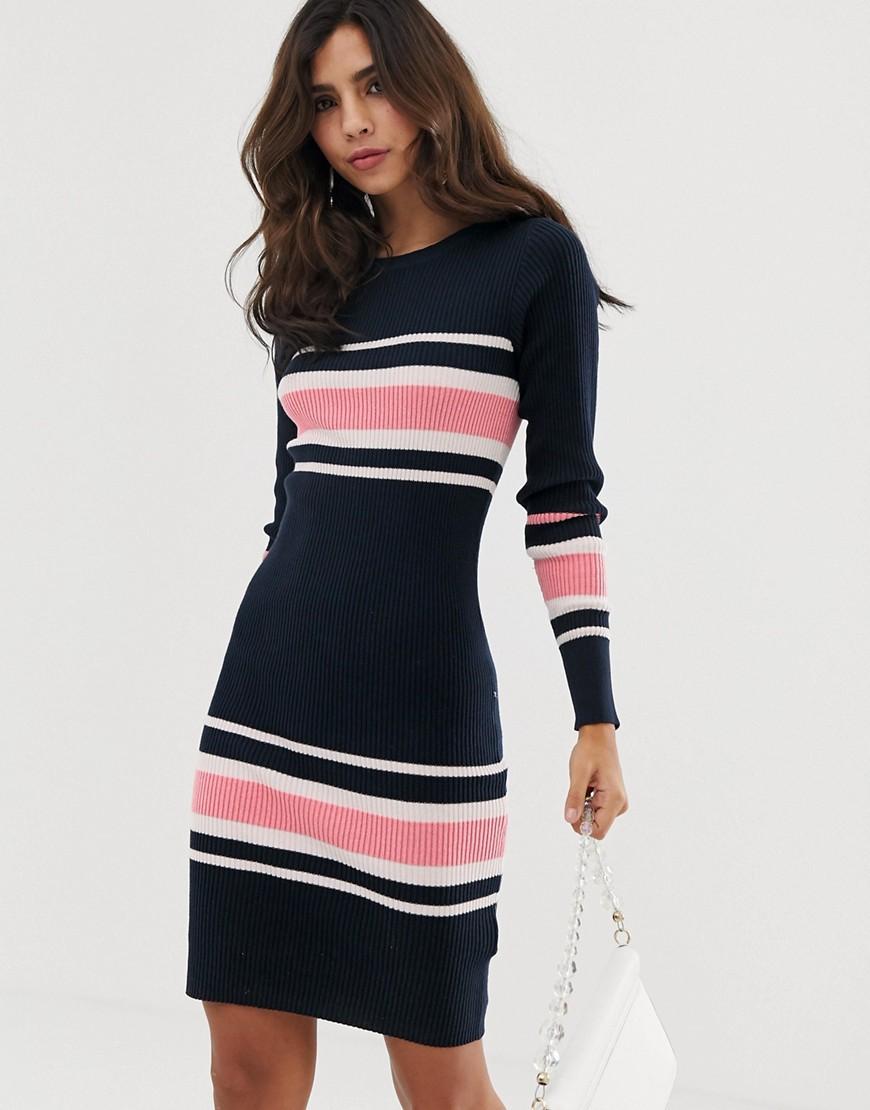 robe pull color block