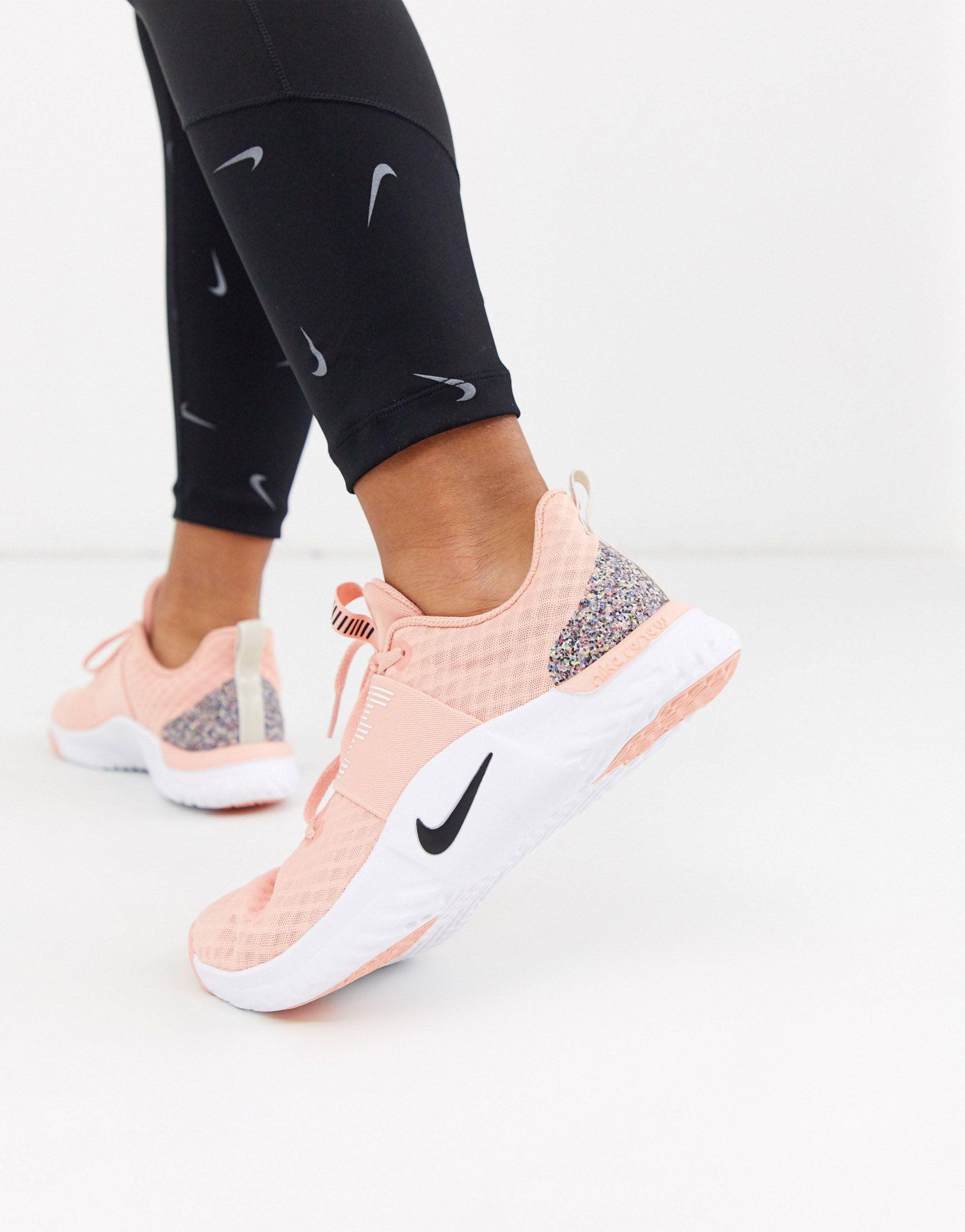 kiwi Monica rueda Nike Renew Tr 9 in Pink | Lyst
