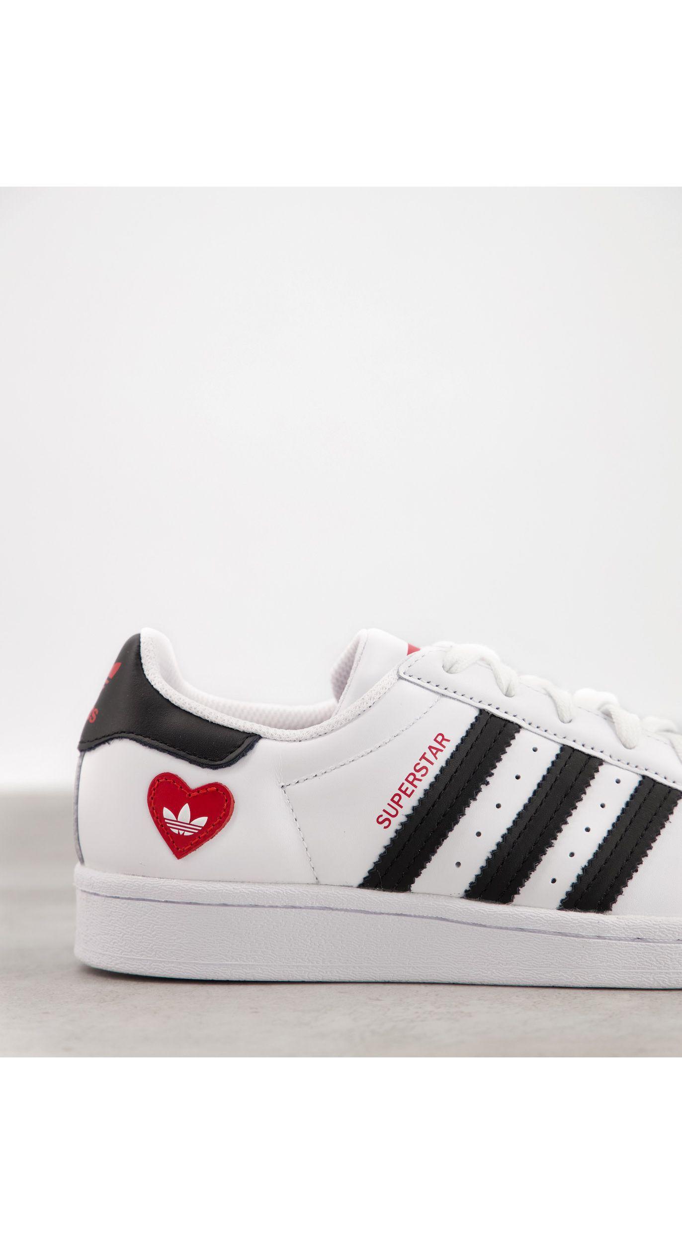 Valentines Superstar - Baskets - et imprimé cœur adidas Originals ... Valentines Superstar - Baskets - et imprimé cœur adidas Originals ...
