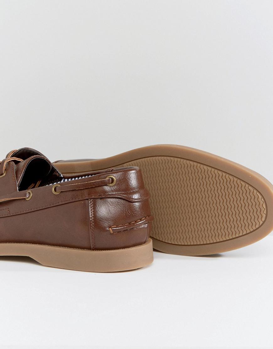 ASOS Boat Shoes In Tan Faux Leather With Gum Sole in Brown