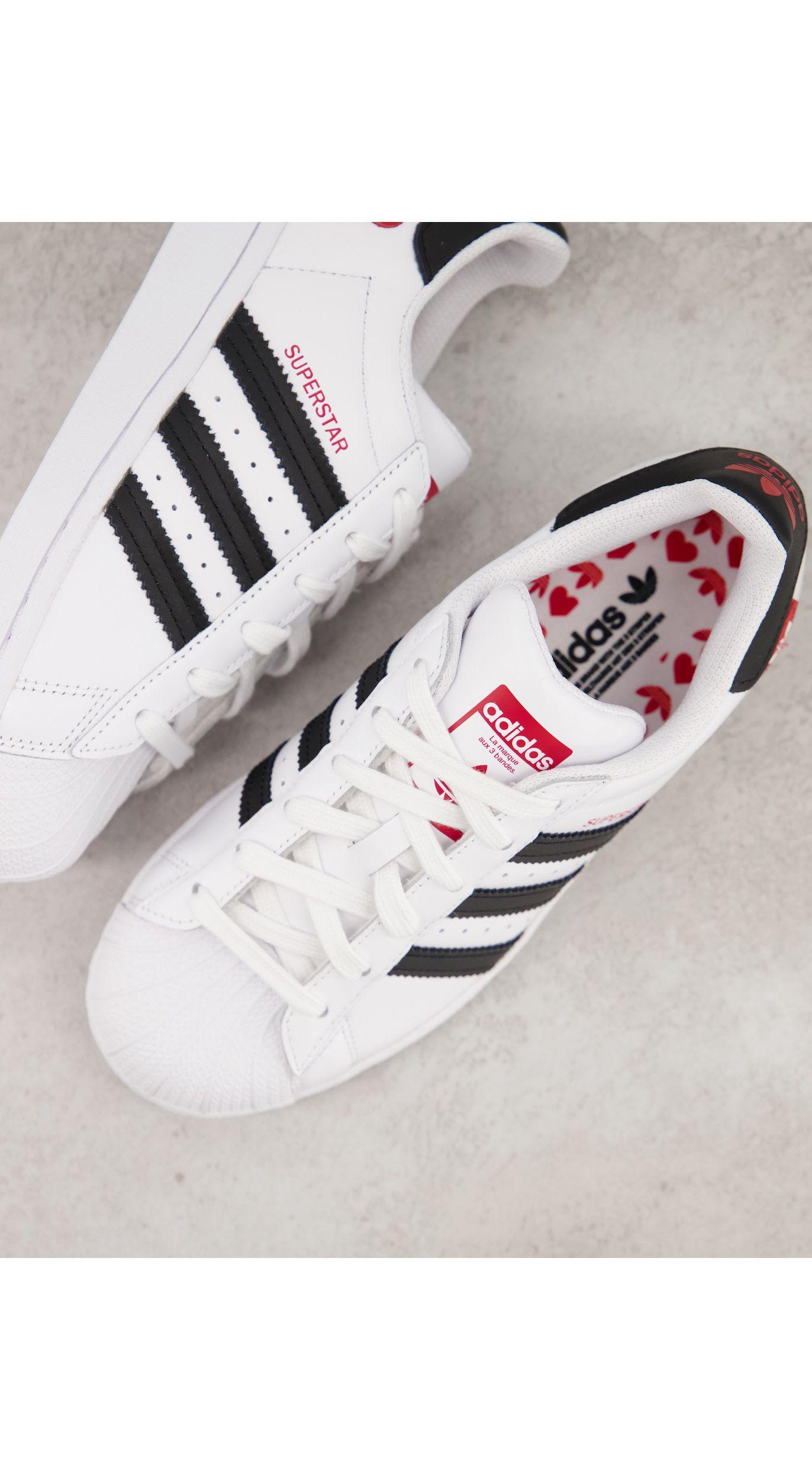 Valentines Superstar - Baskets - et imprimé cœur adidas Originals ... Valentines Superstar - Baskets - et imprimé cœur adidas Originals ...