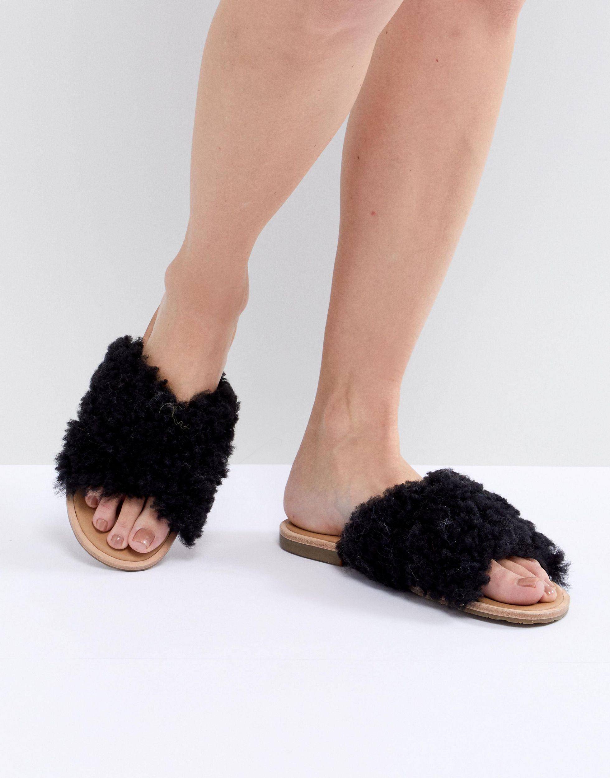 ugg fur slides light pink