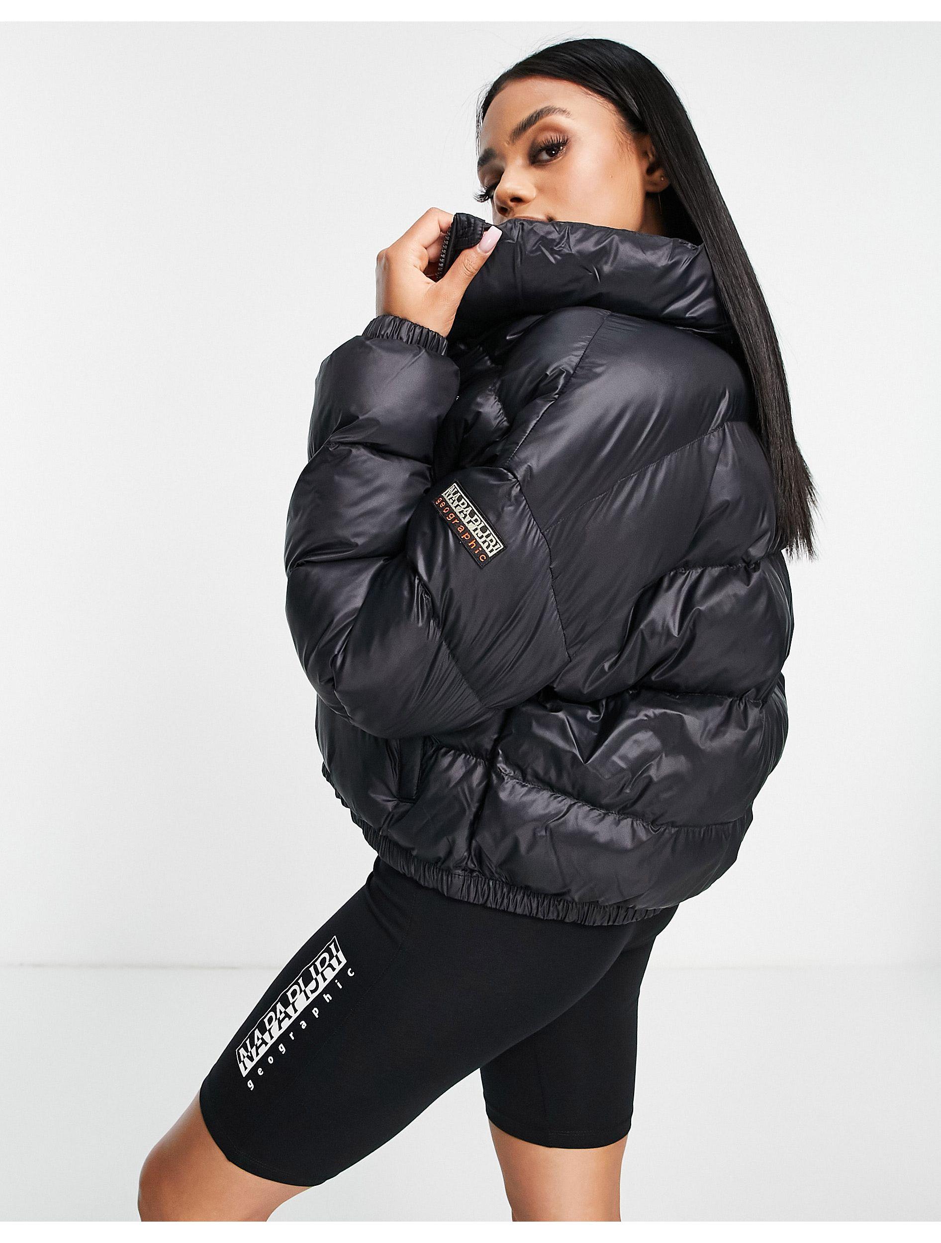 Napapijri Box Cropped Puffer Jacket in Black | Lyst