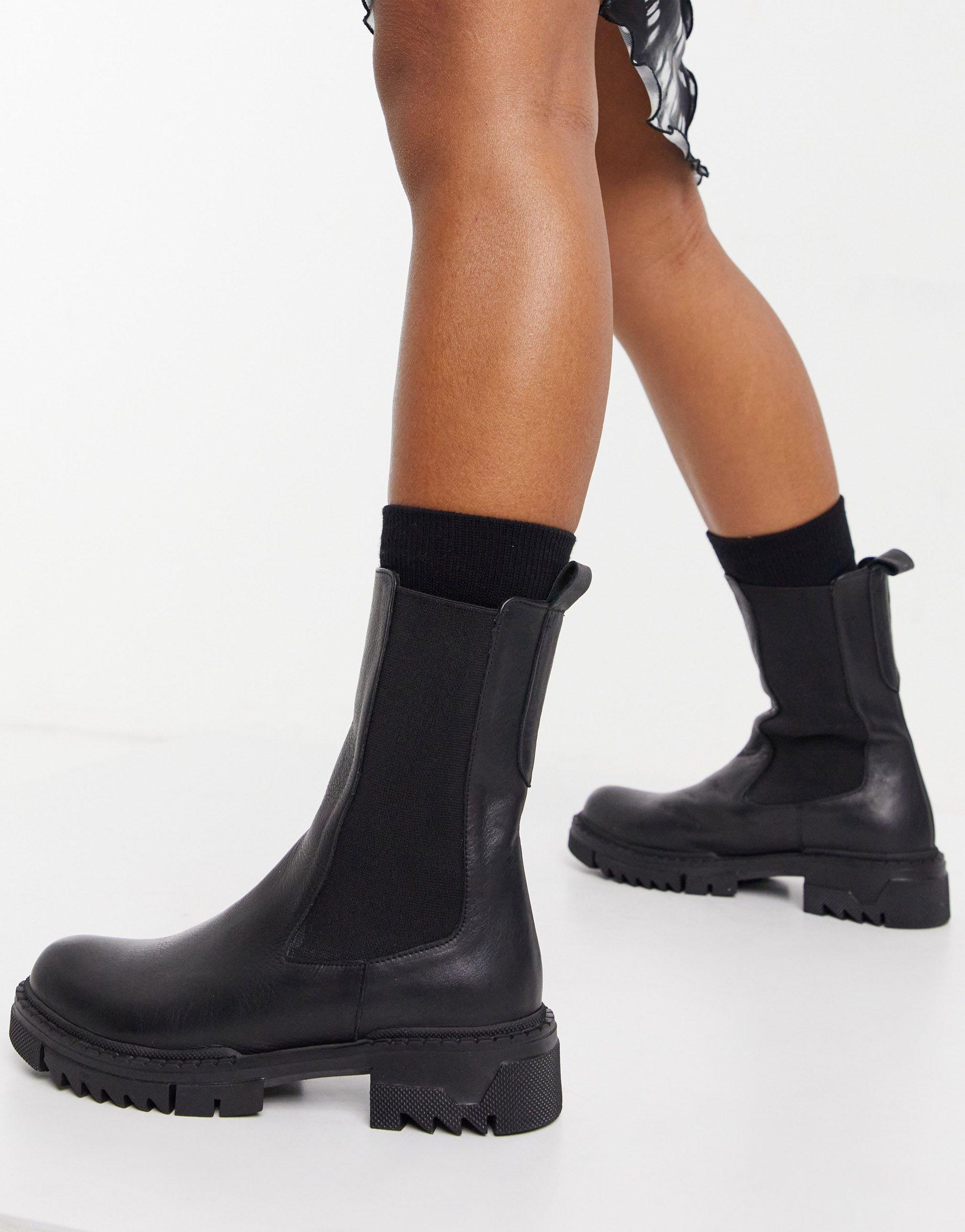black flat chunky boots
