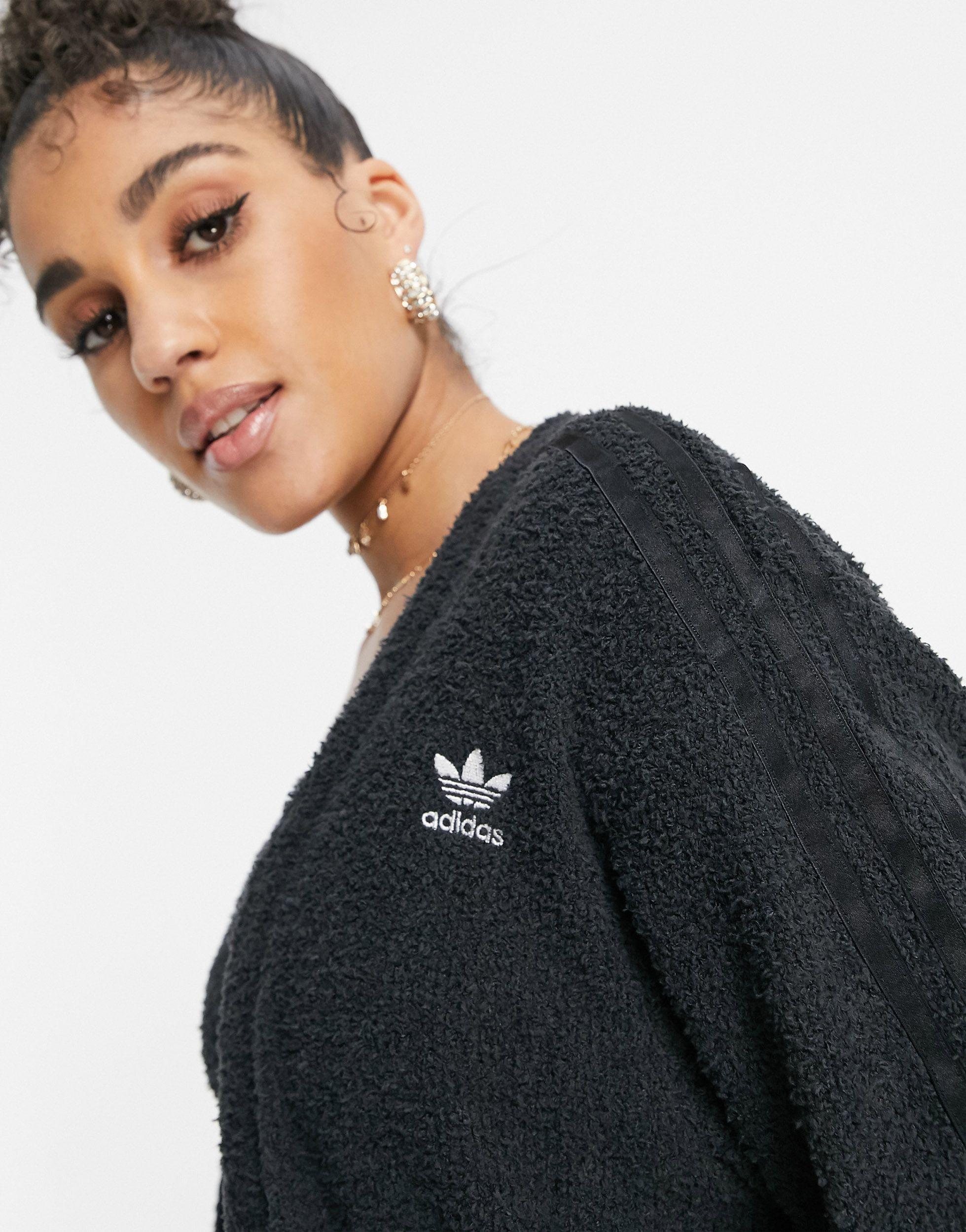 adidas Originals 'relaxed Risqué' Fluffy Knit Oversized Cardigan in Black -  Lyst