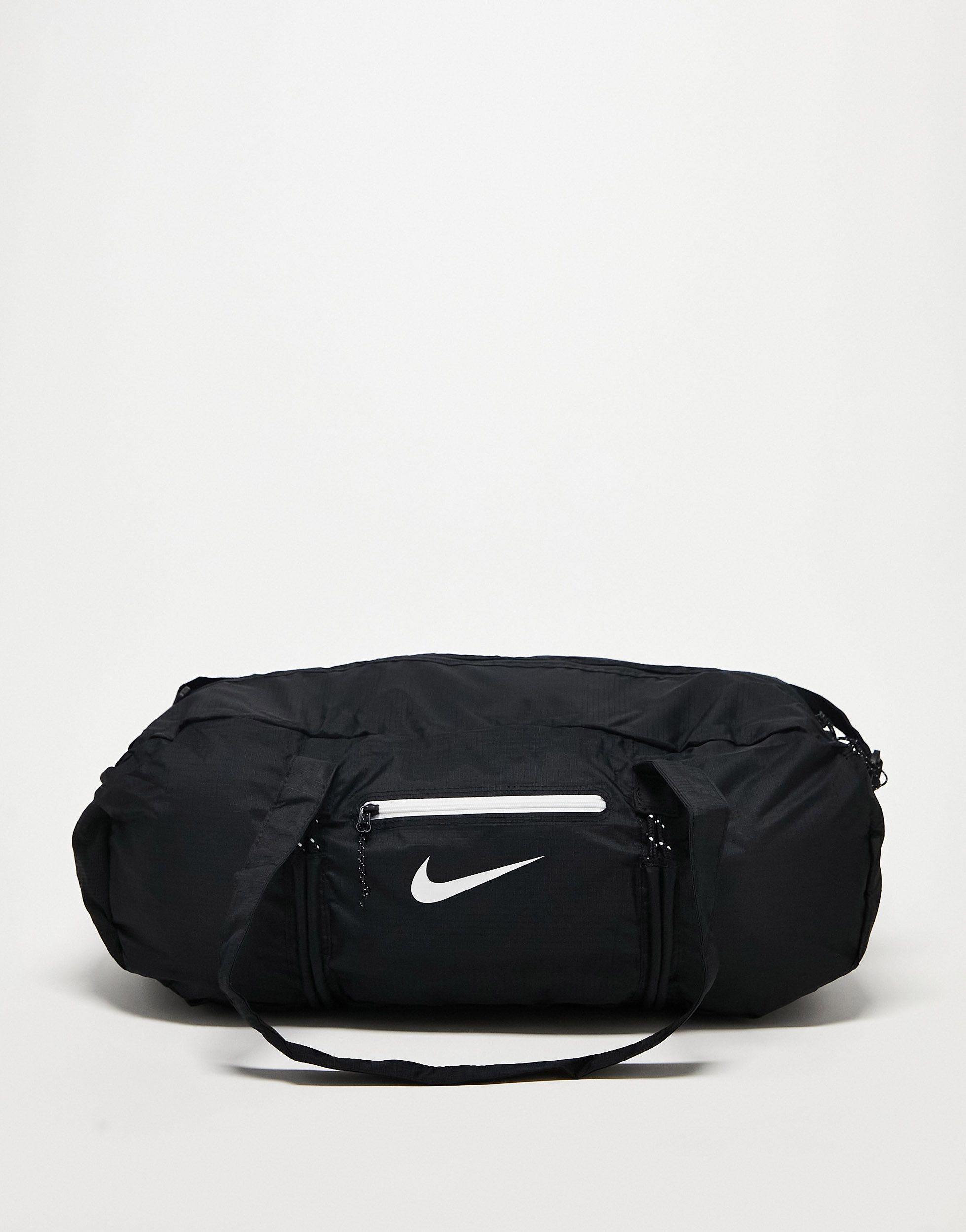 Nike Carryall Bag in Black | Lyst