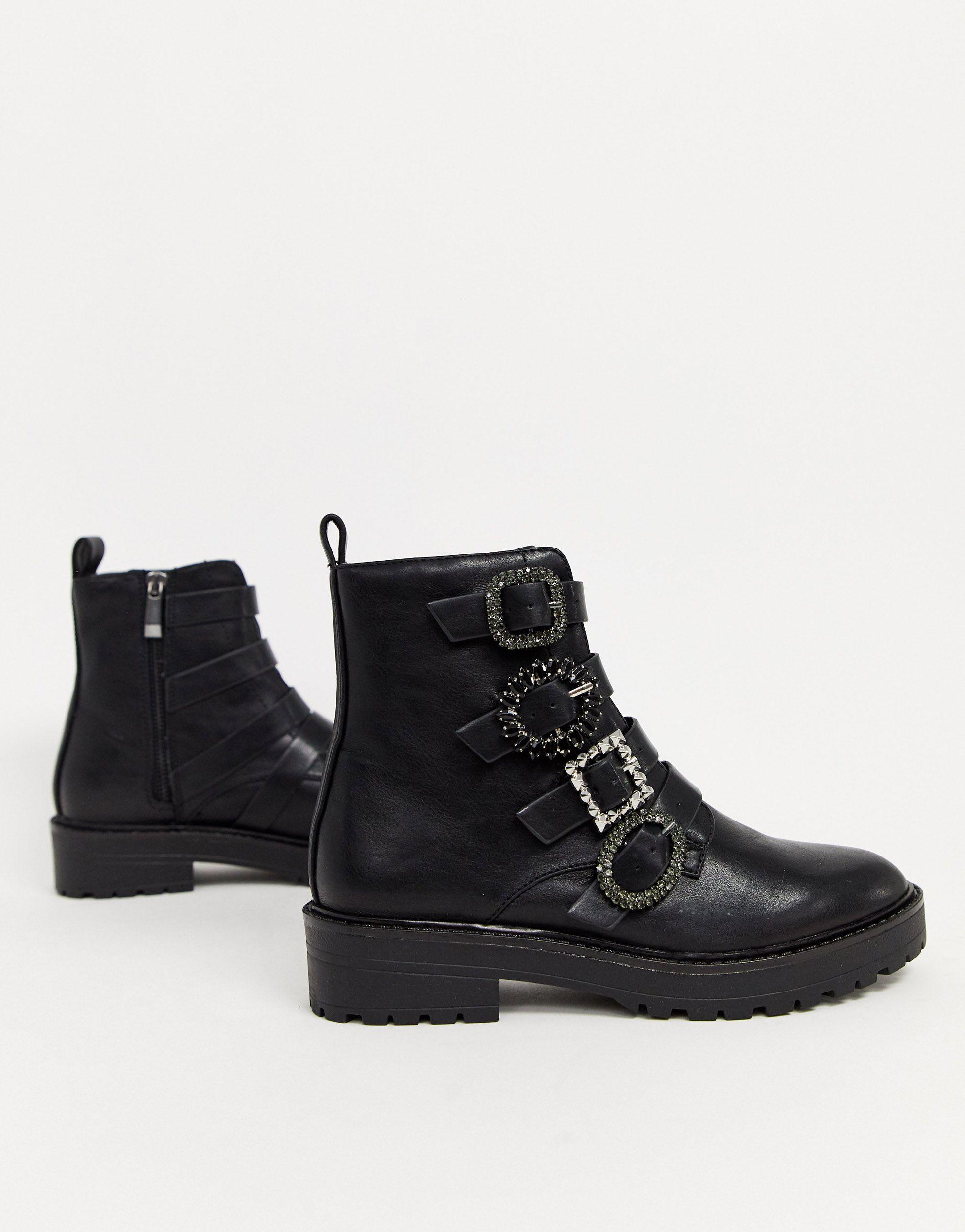Botines negros con hebilla con pedrería Stradivarius de color Negro | Lyst