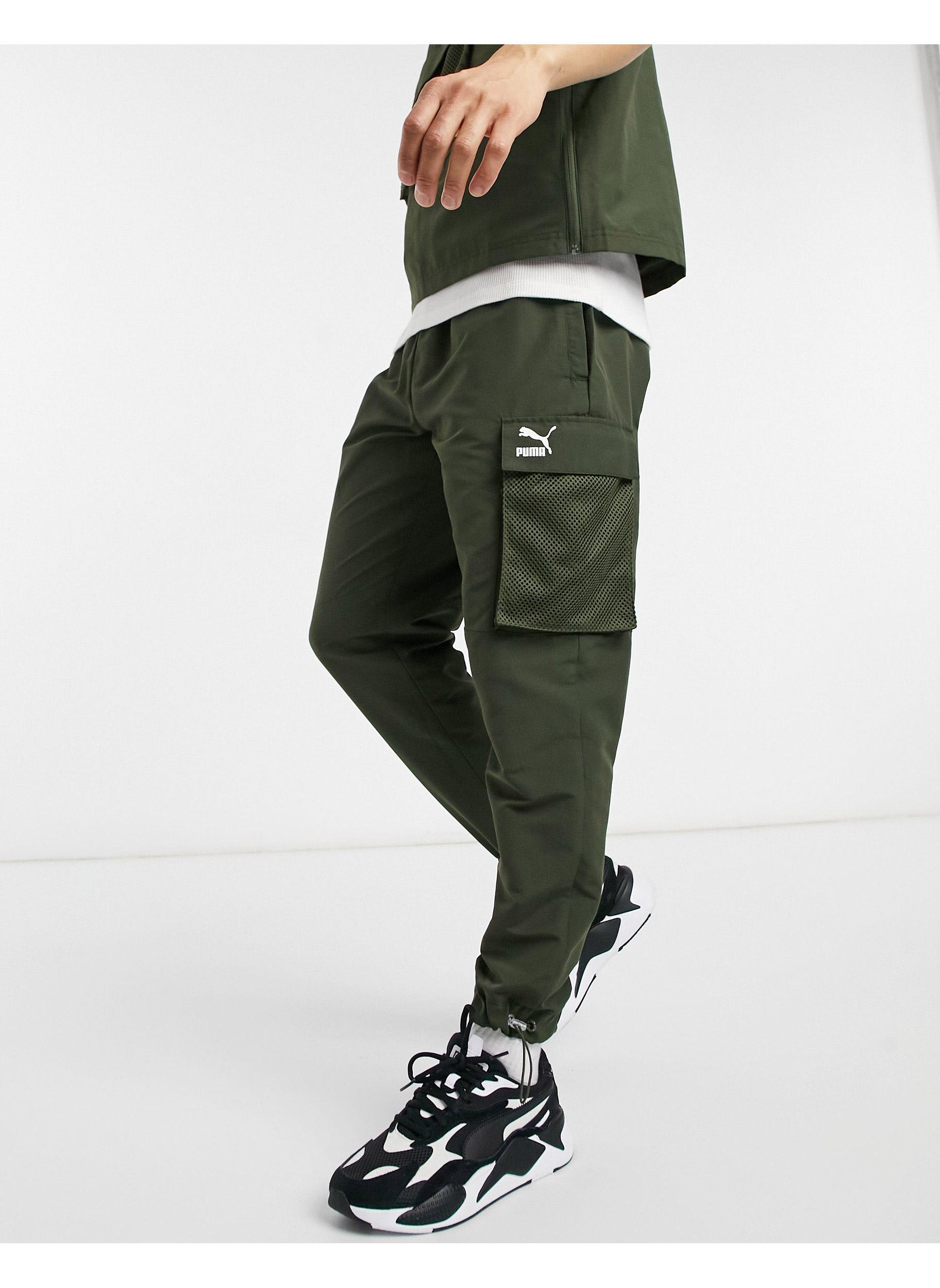 In esclusiva per asos - - avenir - pantaloni cargo kaki con logoPUMA in  Materiale sintetico da Uomo colore Verde | Lyst