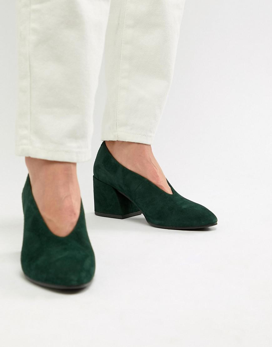 Vagabond Shoemakers Olivia Pointed Block Heel Suede Shoes in Green | Lyst