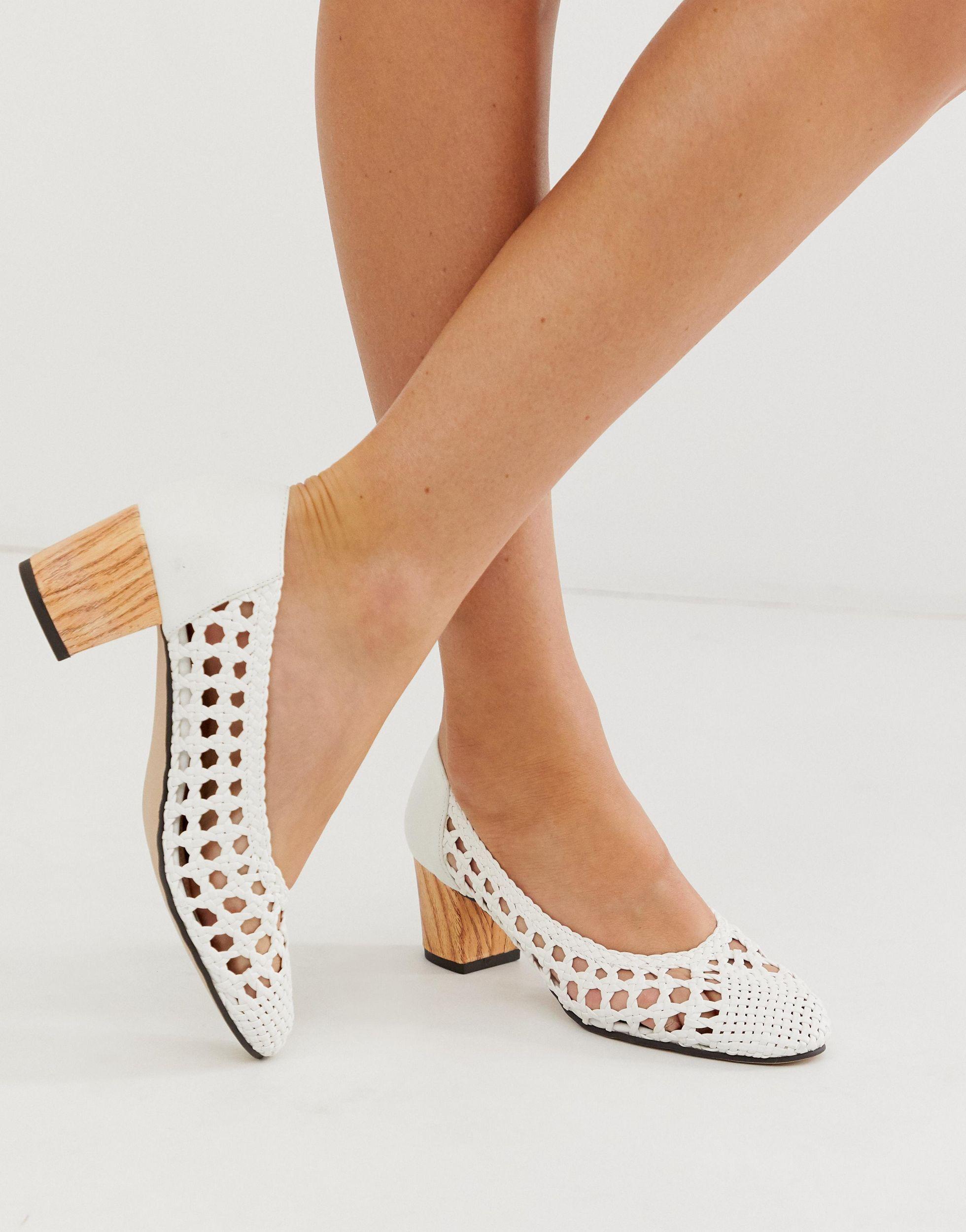dommer At forurene bruge Miss Selfridge Clementine White Woven Court Shoes | Lyst
