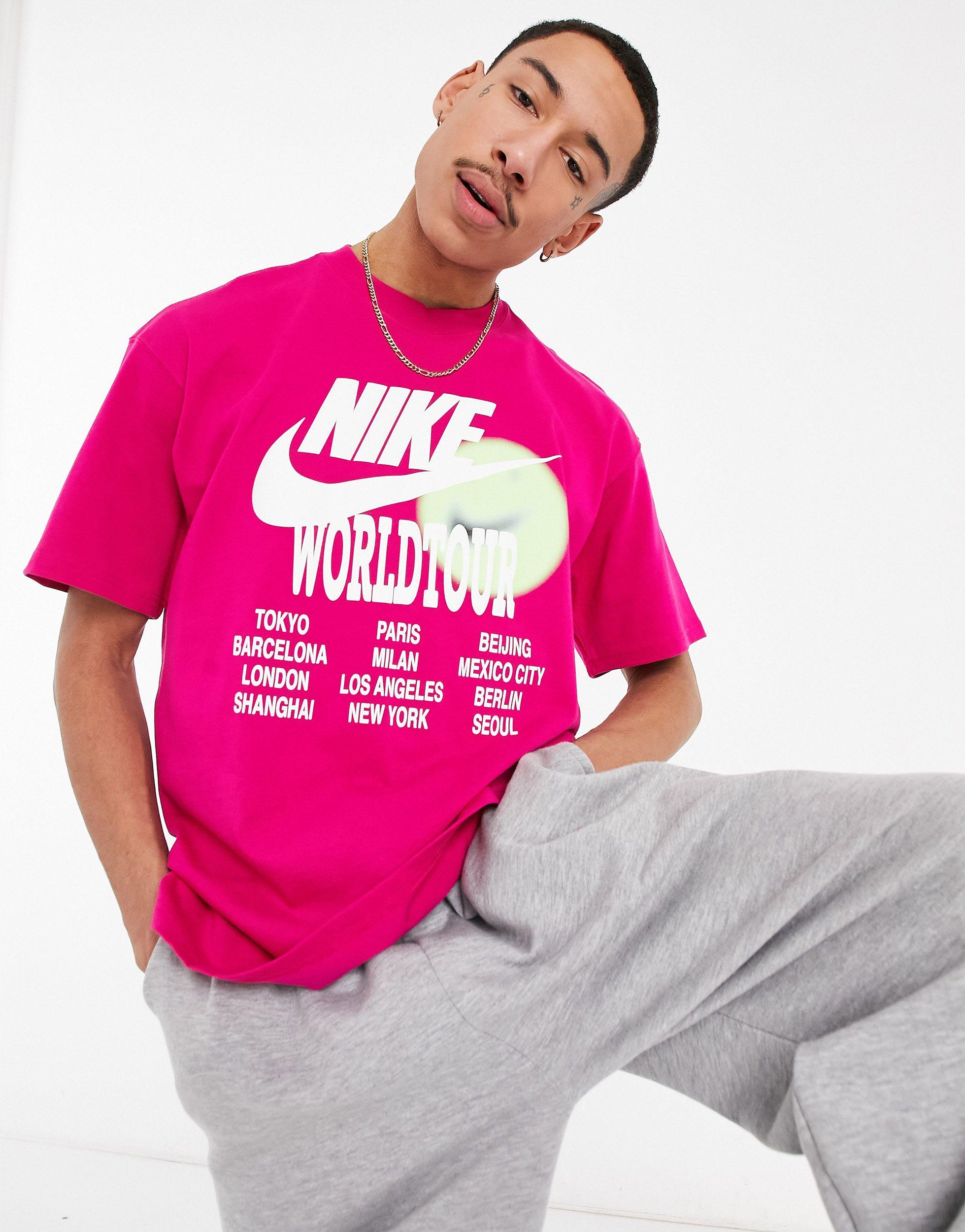 Met andere woorden struik toekomst Nike World Tour Pack Graphic Oversized T-shirt in Pink for Men | Lyst