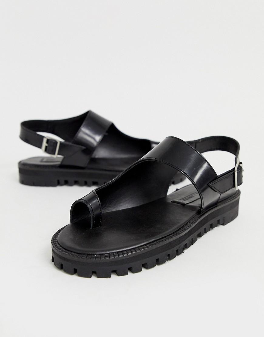 black chunky sandals flat