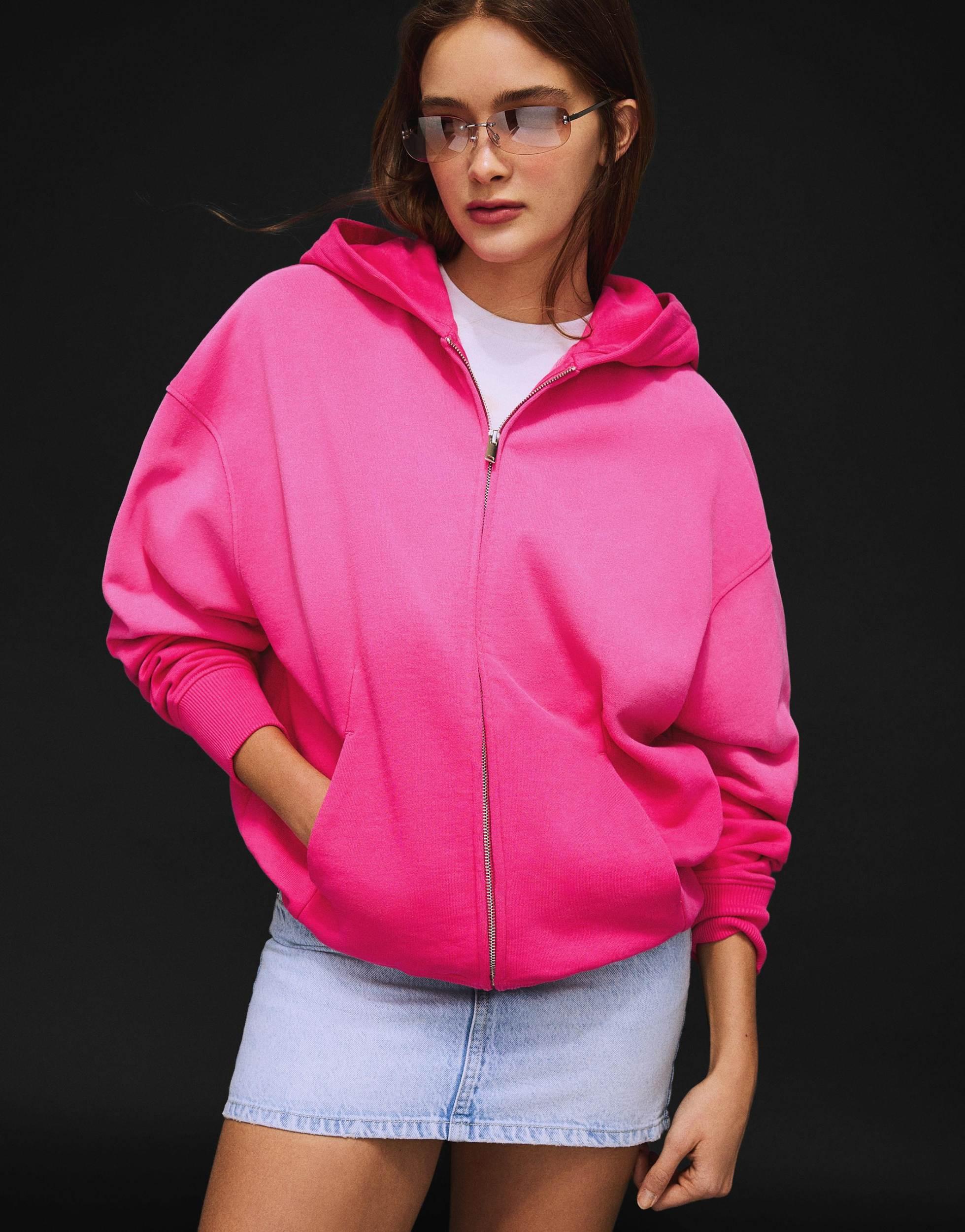 Sweat à Capuche Bershka Crop Court - Rouge - Taille M - 100% Coton - Occasion Très Bon état