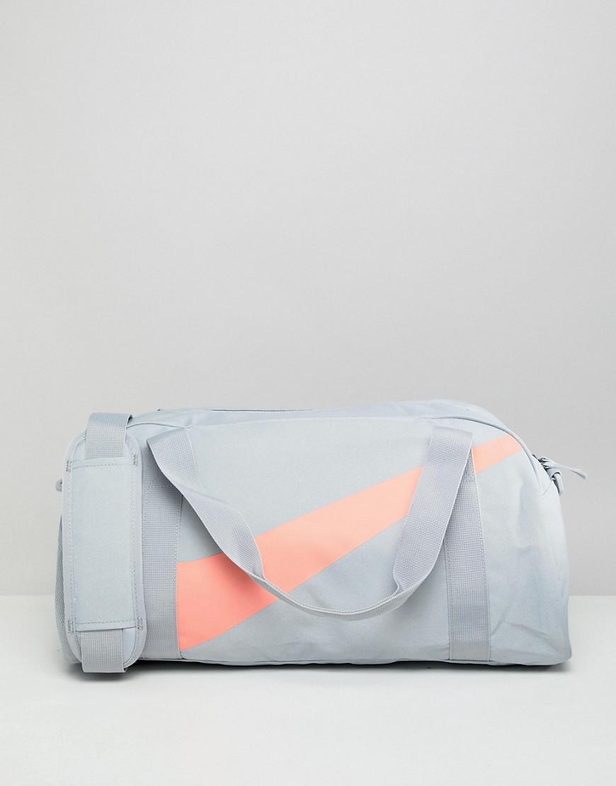 nike grey duffle bag