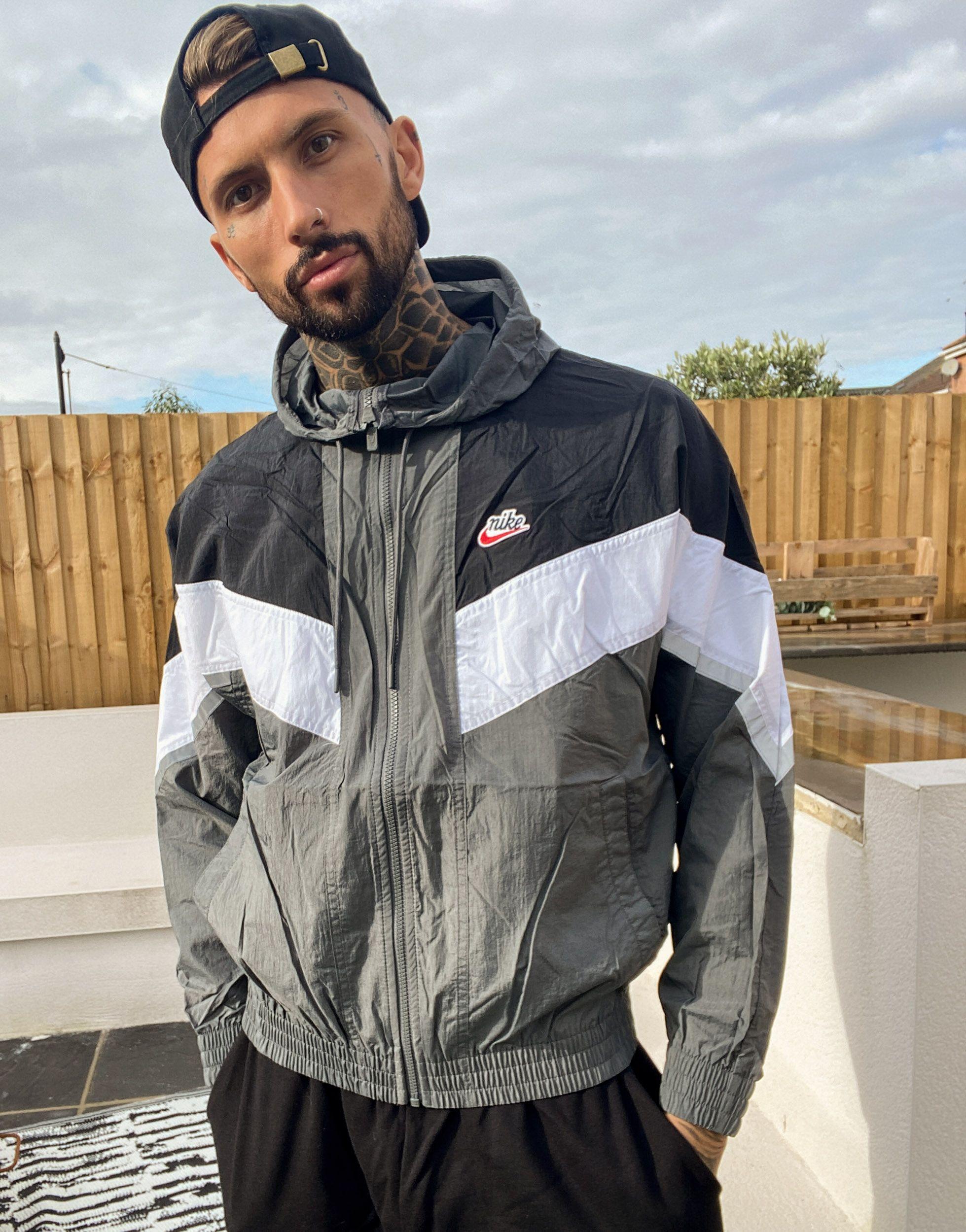 nike grey windrunner