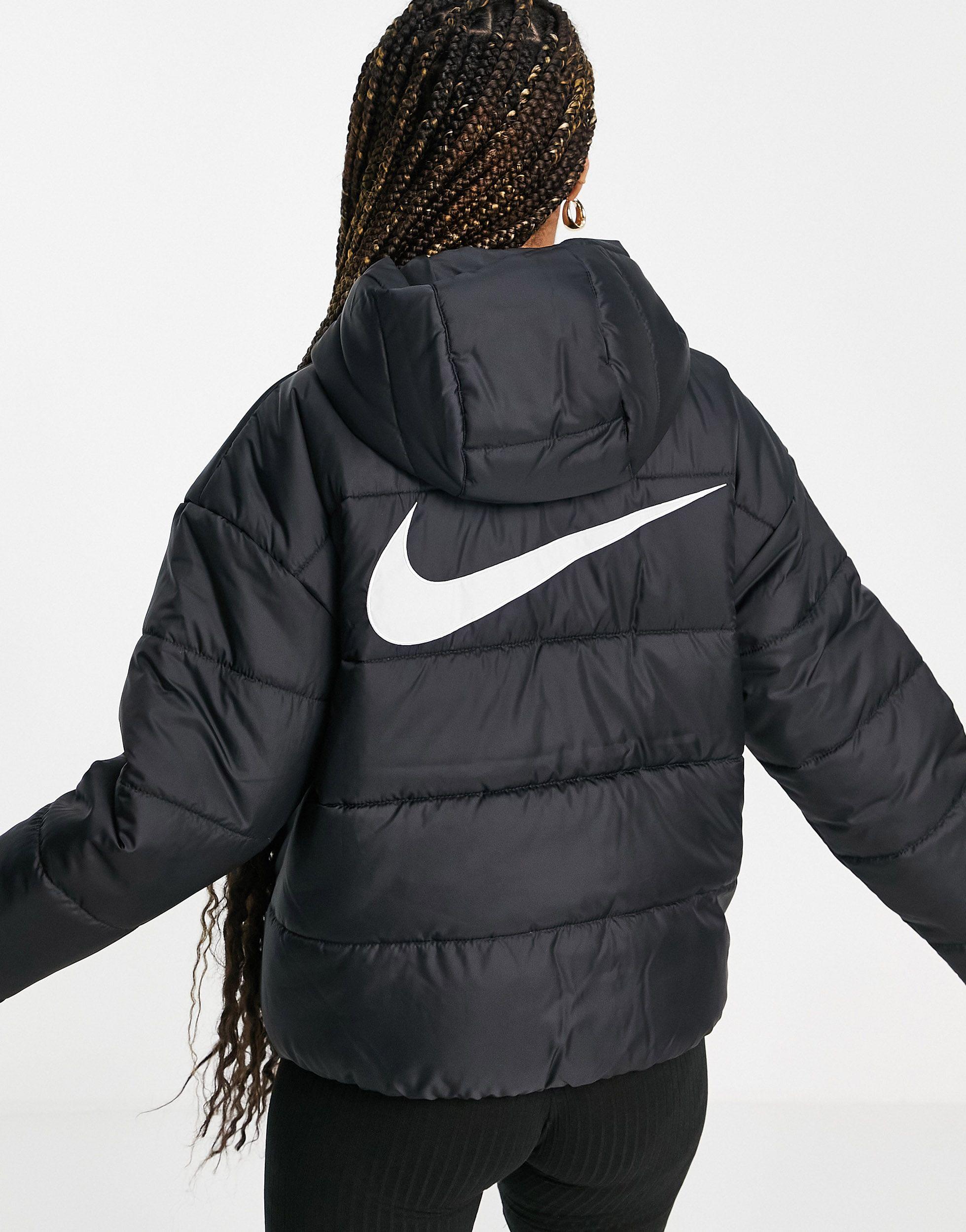 Nike Classic Padded Jacket With Hood in Black | Lyst