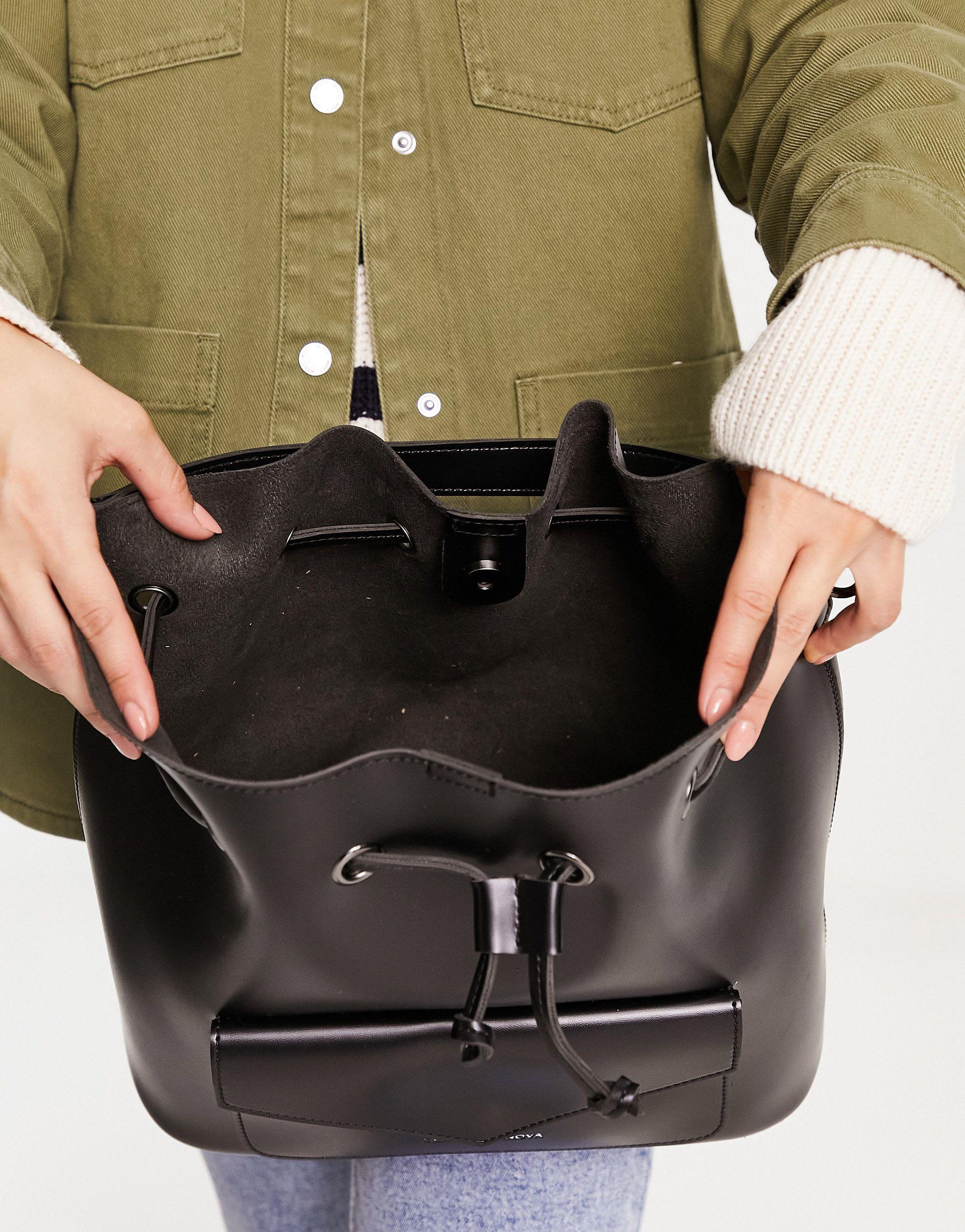 The stowe bucket bag new arrivals