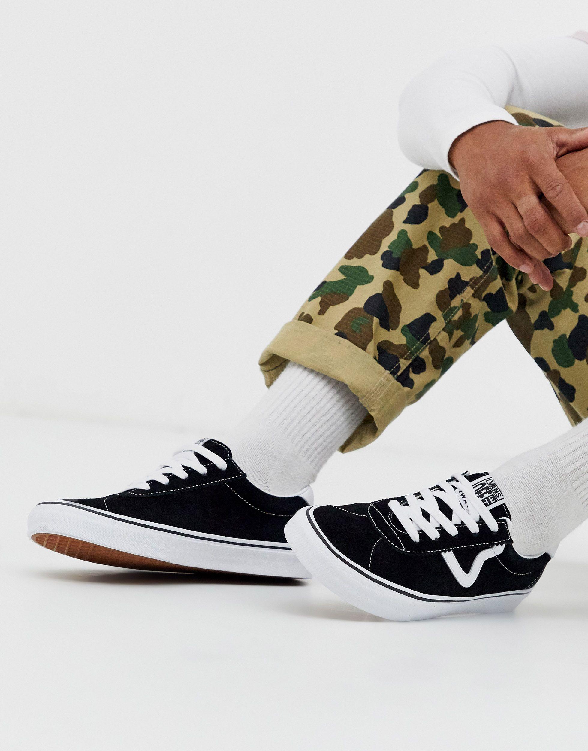 vans sport black classic white