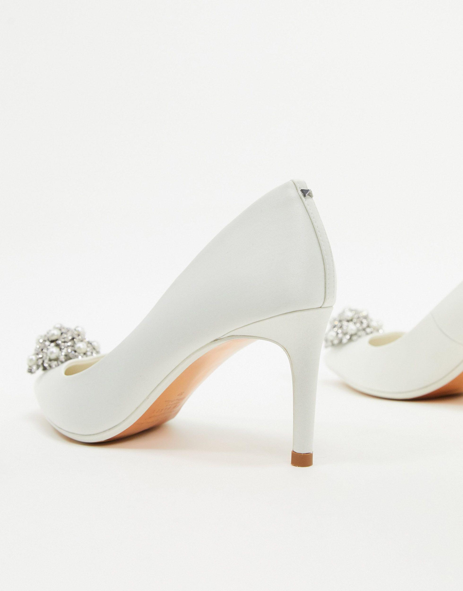 Ted Baker Satijn Satijnen Pumps Met Versiering - Lyst