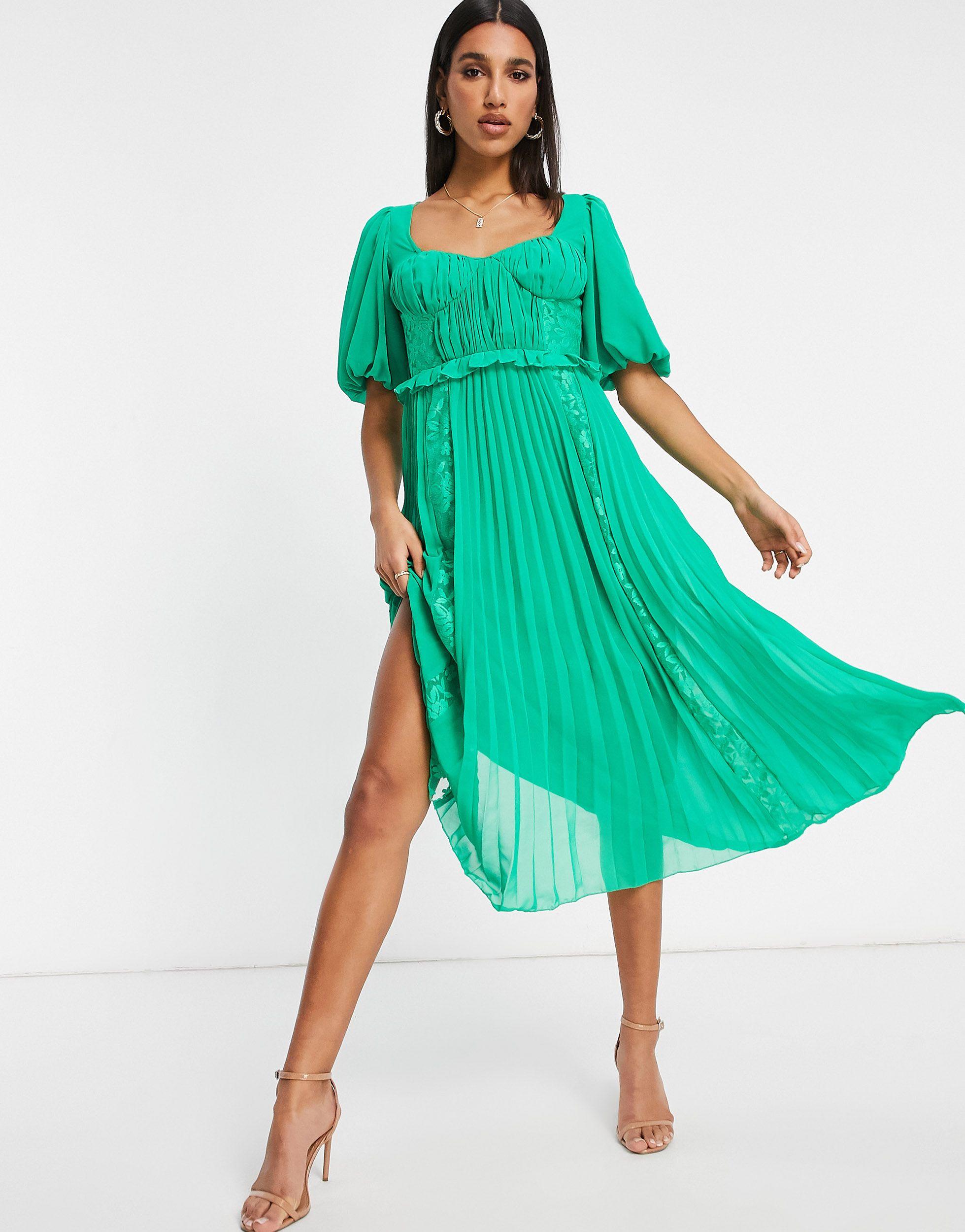 Robe midi plissée à manches bouffantes et empiècements en dentelle -  émeraude ASOS en coloris Vert | Lyst