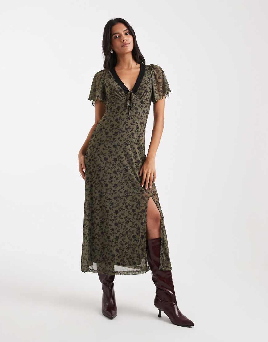 New Look Ditsy Floral Mesh Midi Tea Dress in Green | Lyst UK