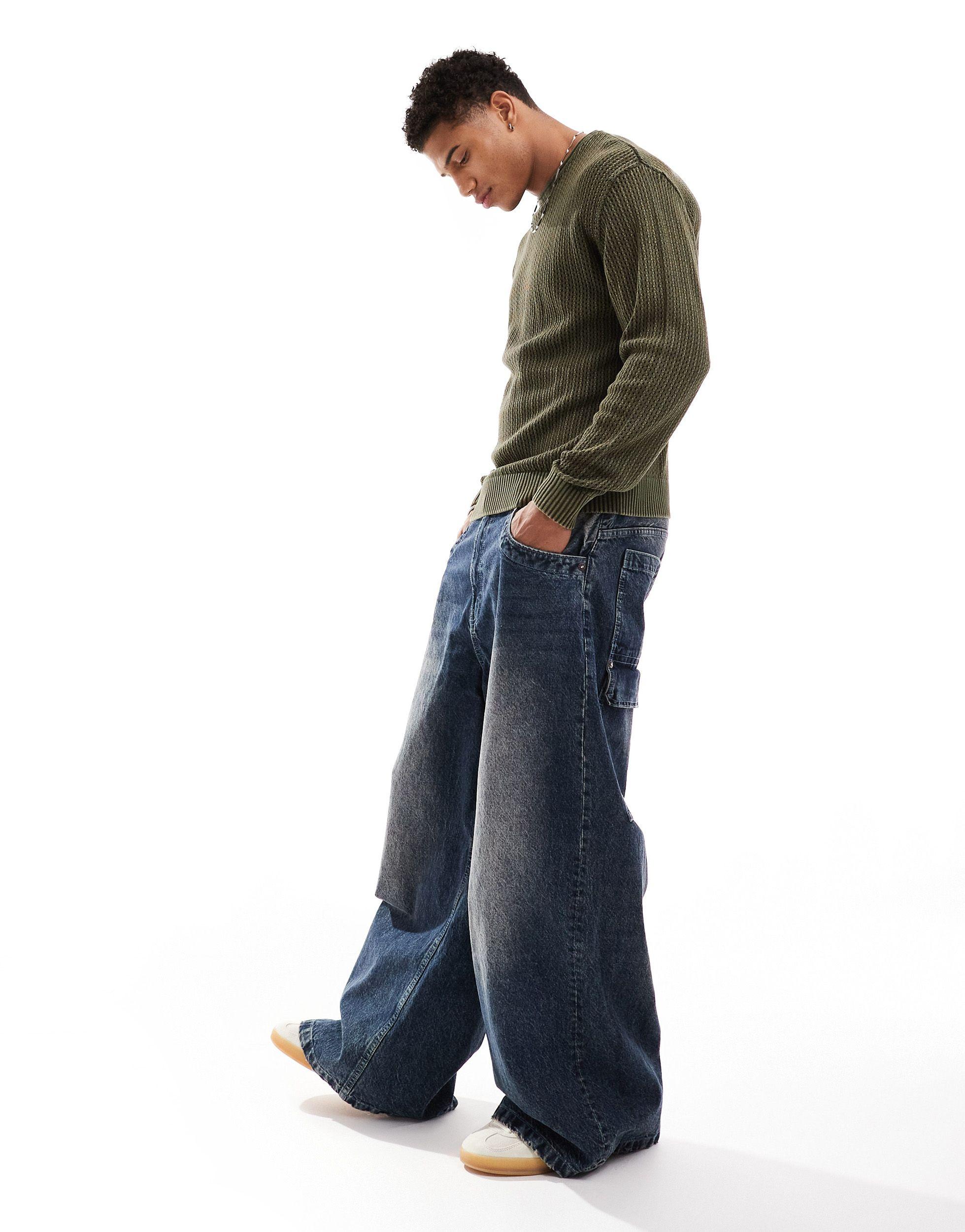 Jean super baggy à broderie foncé Bershka pour homme en coloris