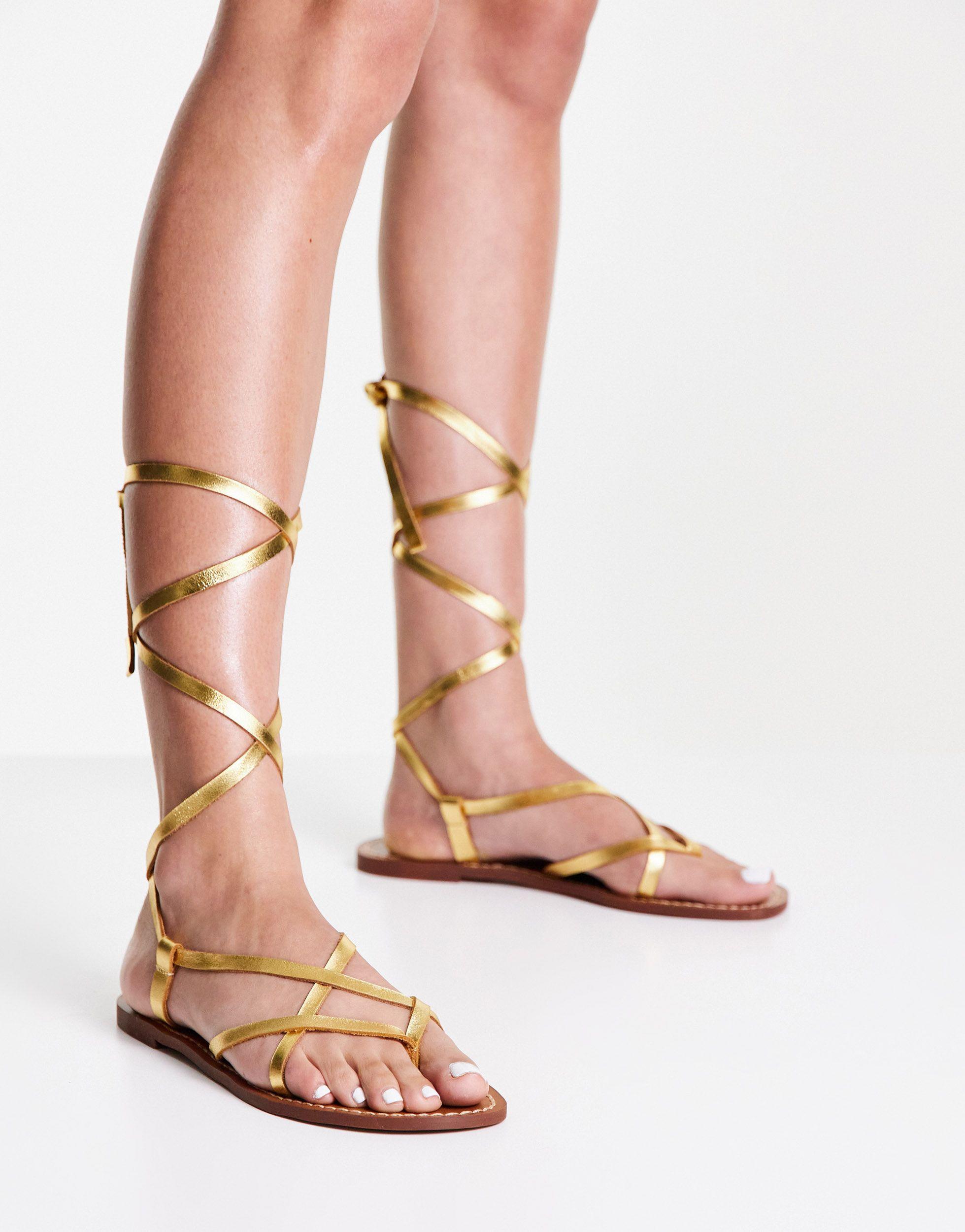 Pull\u0026Bear Gladiator Sandals in Gold 