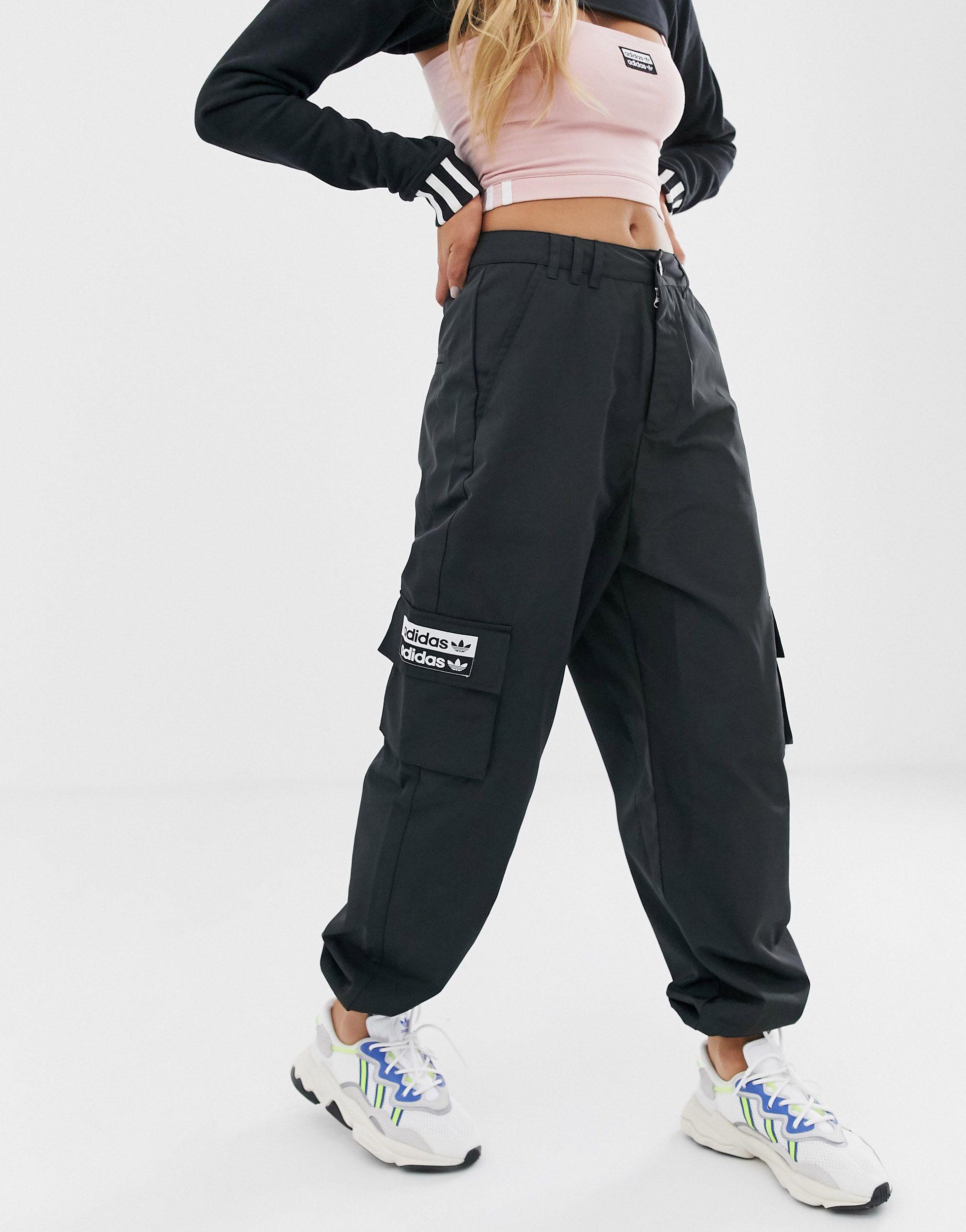Adidas originals ryv sales cargo pant in black