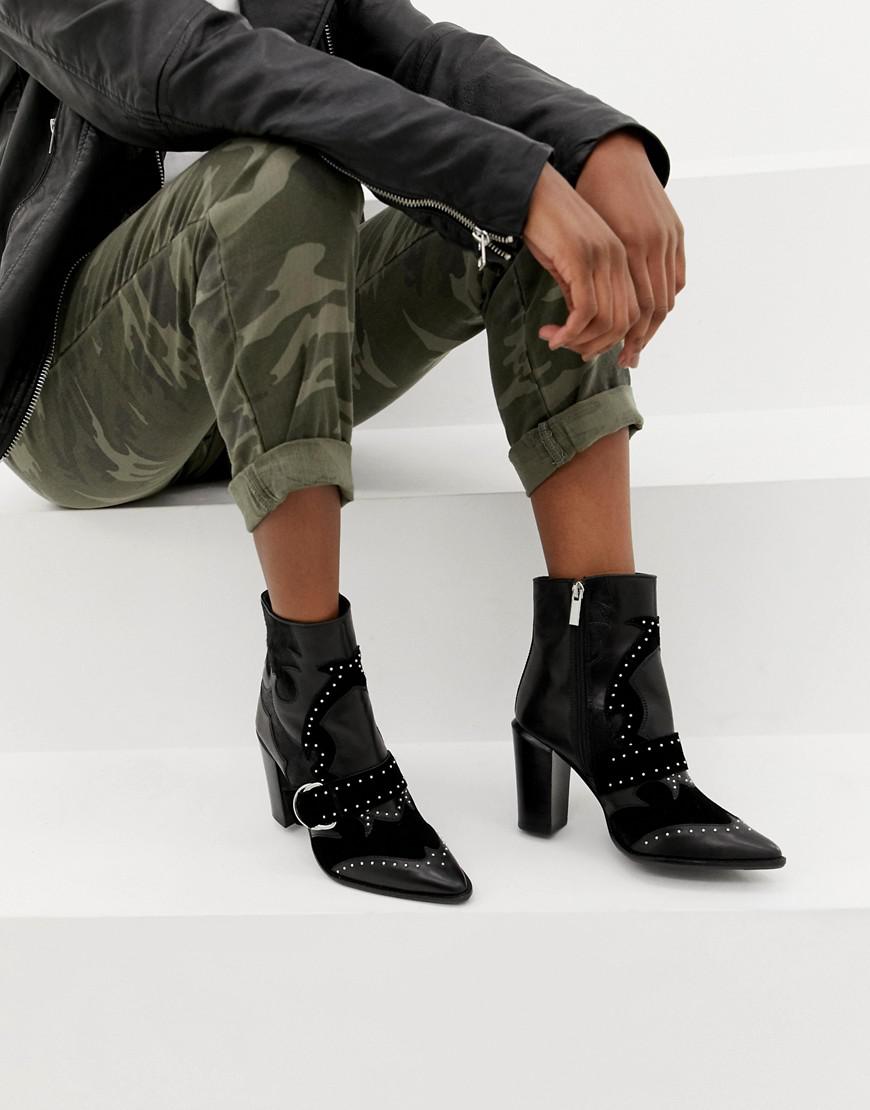 adidas predator legend