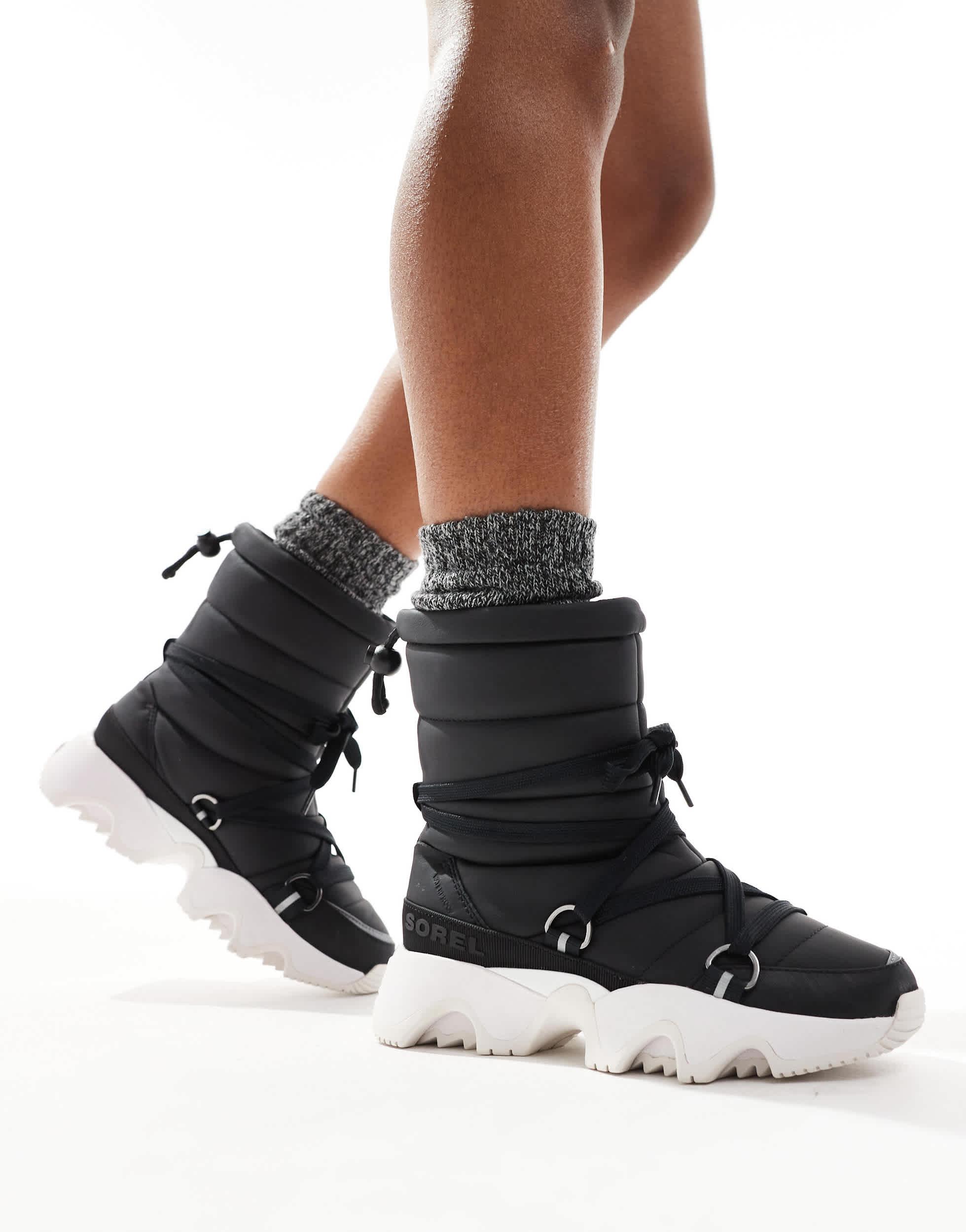 sorel kinetic snow boots