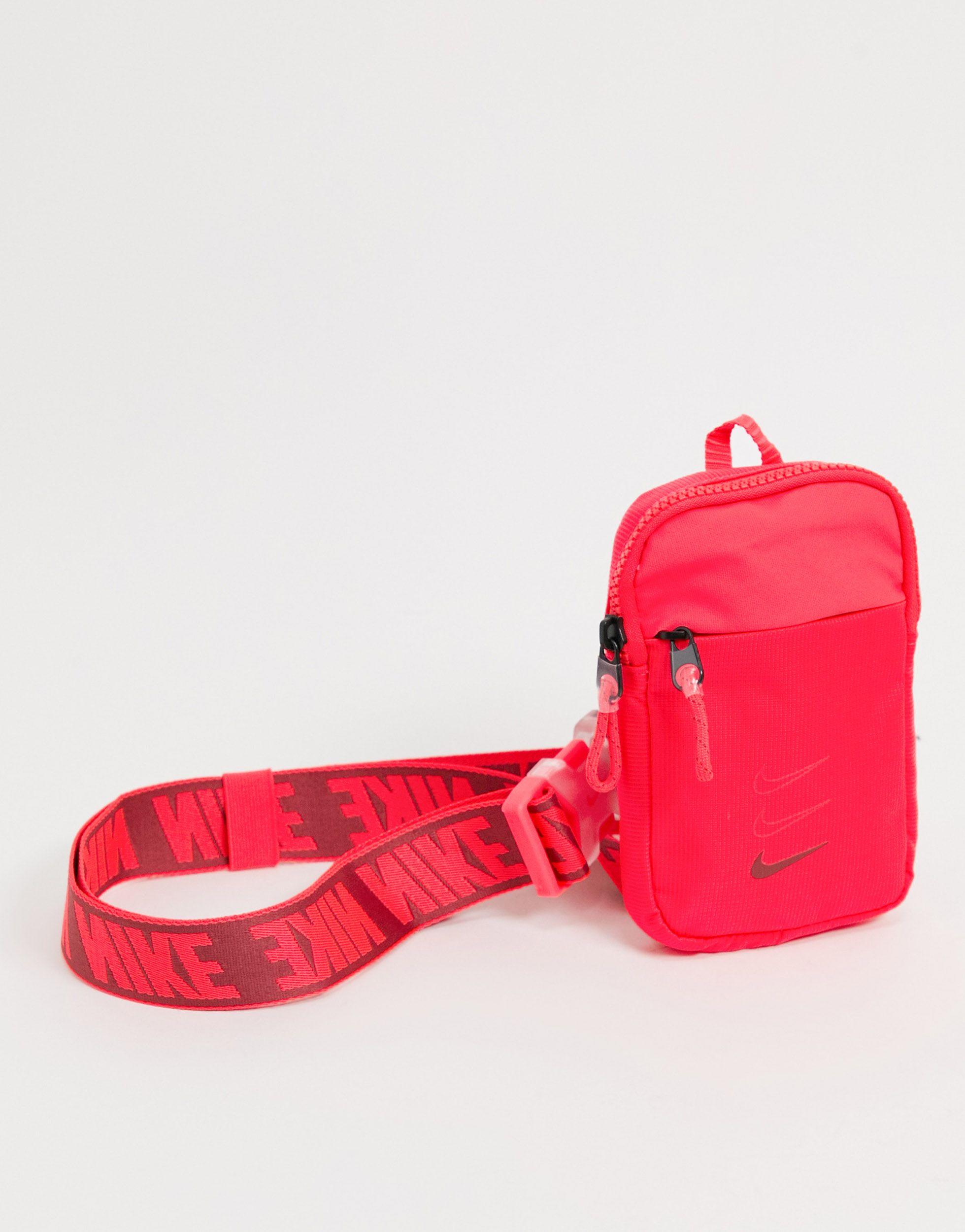 Bandolera roja con correa con el Nike de color Rojo | Lyst