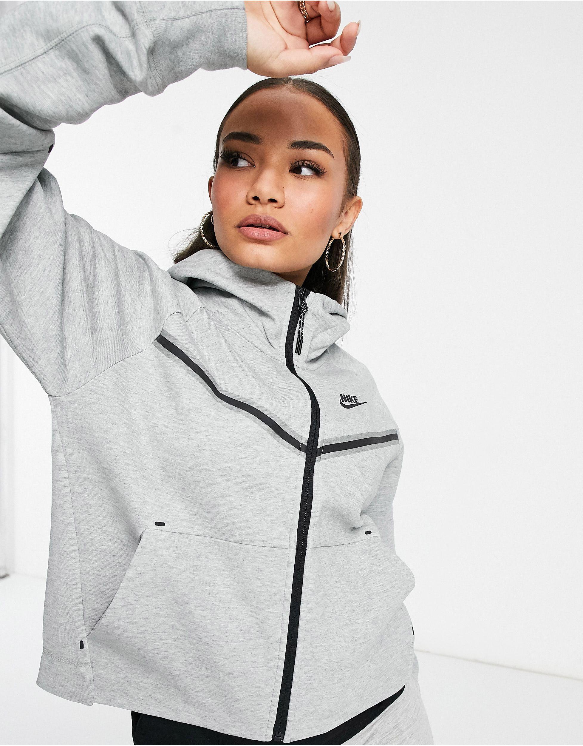 Nike Tech Fleece Hoodie in Gray Lyst