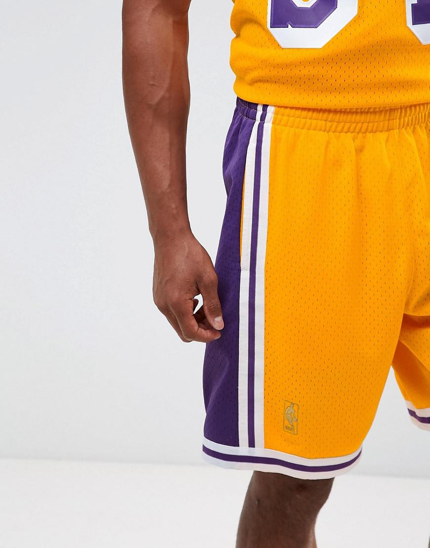 la lakers shorts