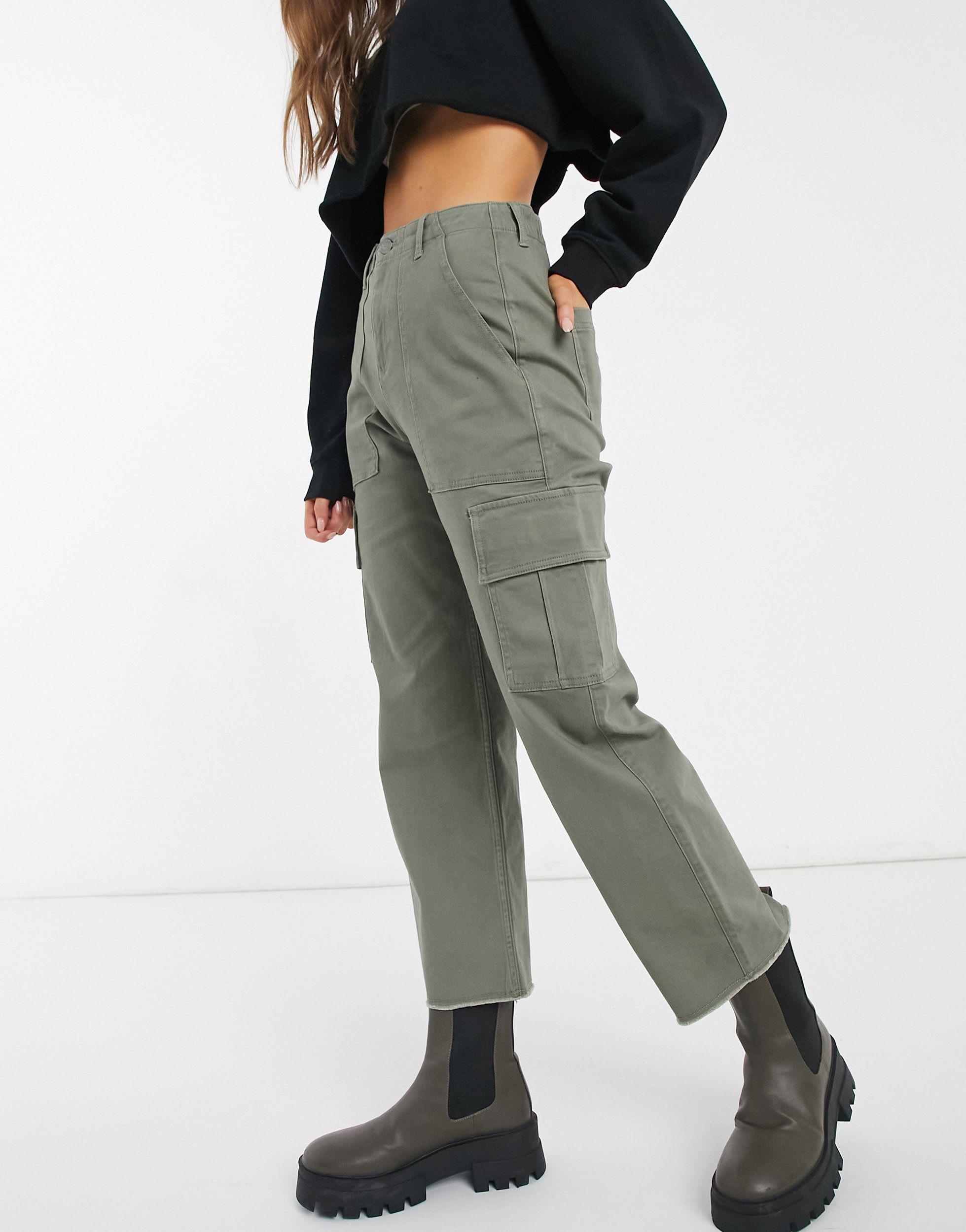 Hollister Ultra High Rise Straight Utility Pant in Green