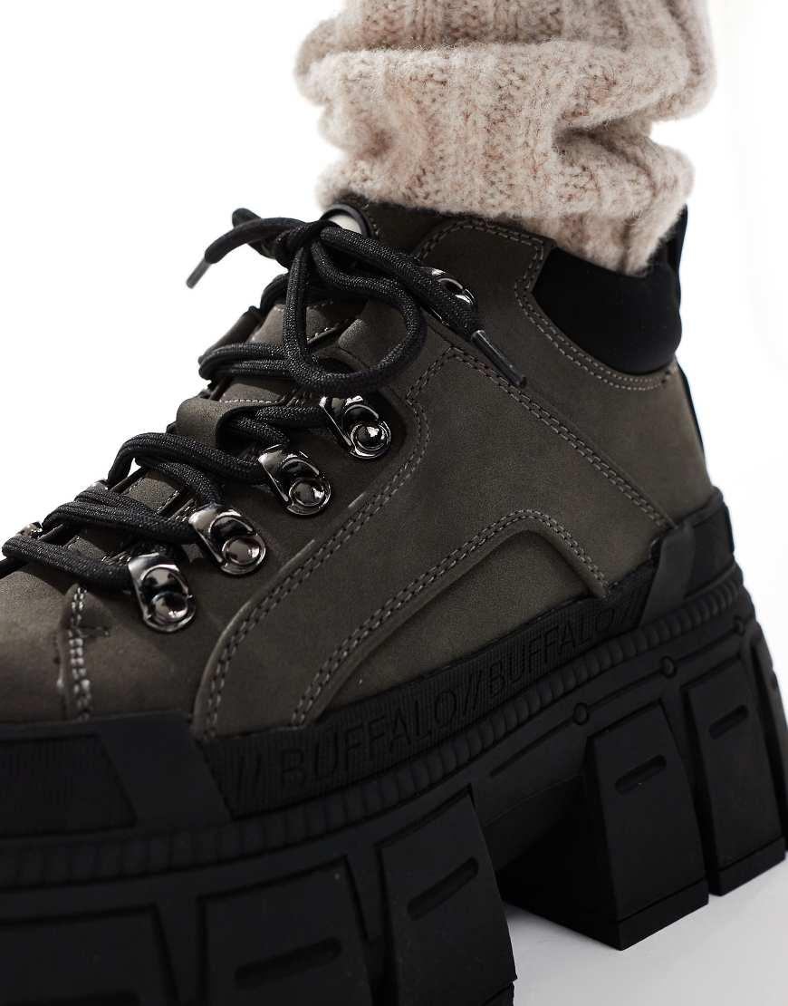 Buffalo Gospher Clog 厚底 ブラック Buy Buffalo Gospher Clog Snd in black in the BUFFALO® Shop