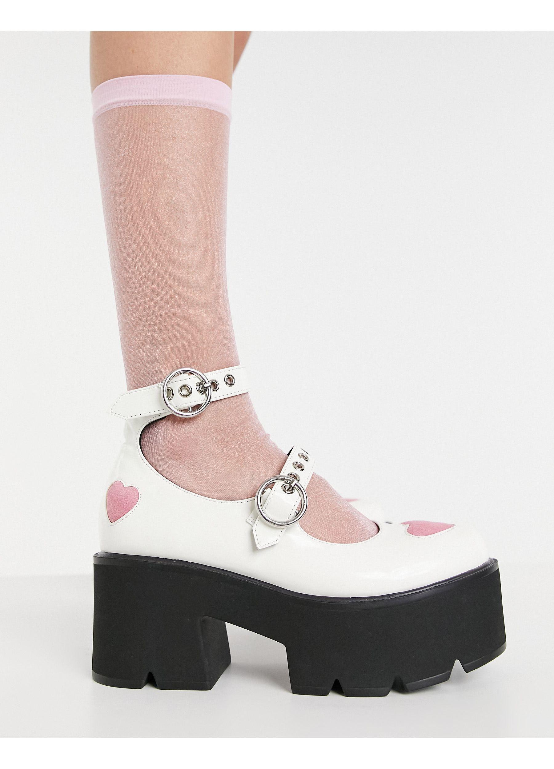 white chunky heel shoes