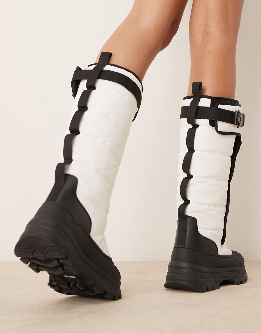 HUNTER Intrepid Tall Buckle Snow Boots in Black | Lyst UK