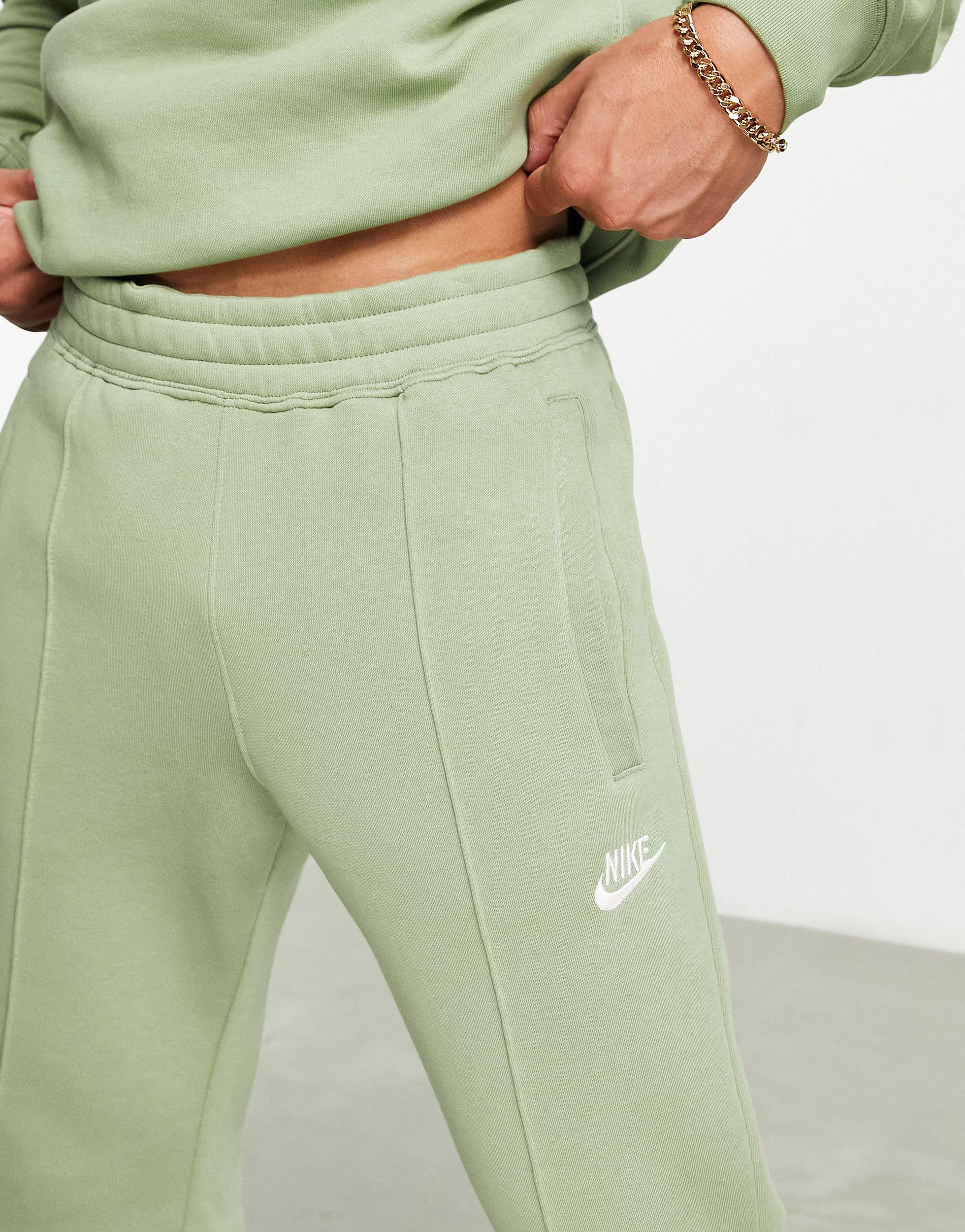 nike club jogger fuselé en polaire