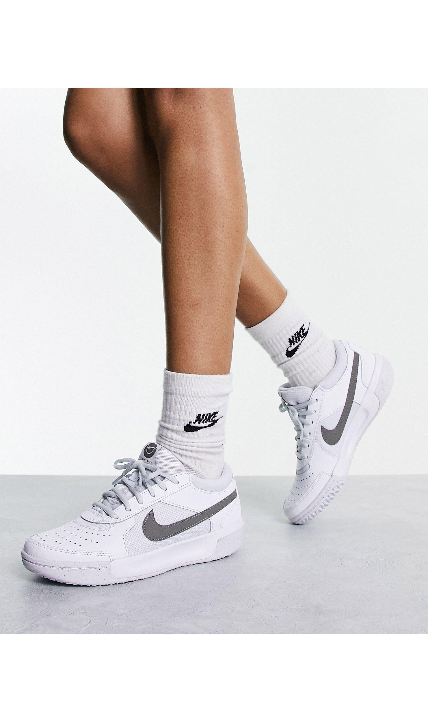 Esencialmente Armstrong santo Nike Zoom Court Lite 3 Sneakers in White | Lyst