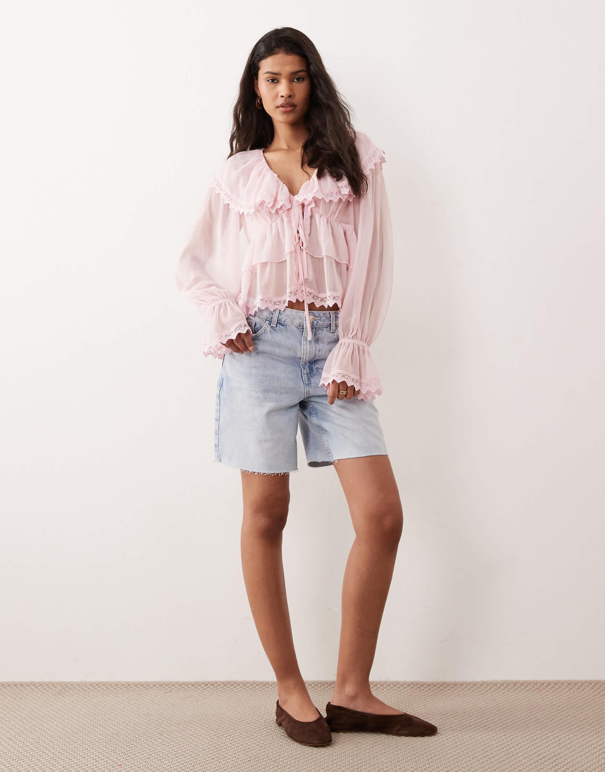 Miss Selfridge - Robe chemise fonctionnelle avec ceinture - Kaki